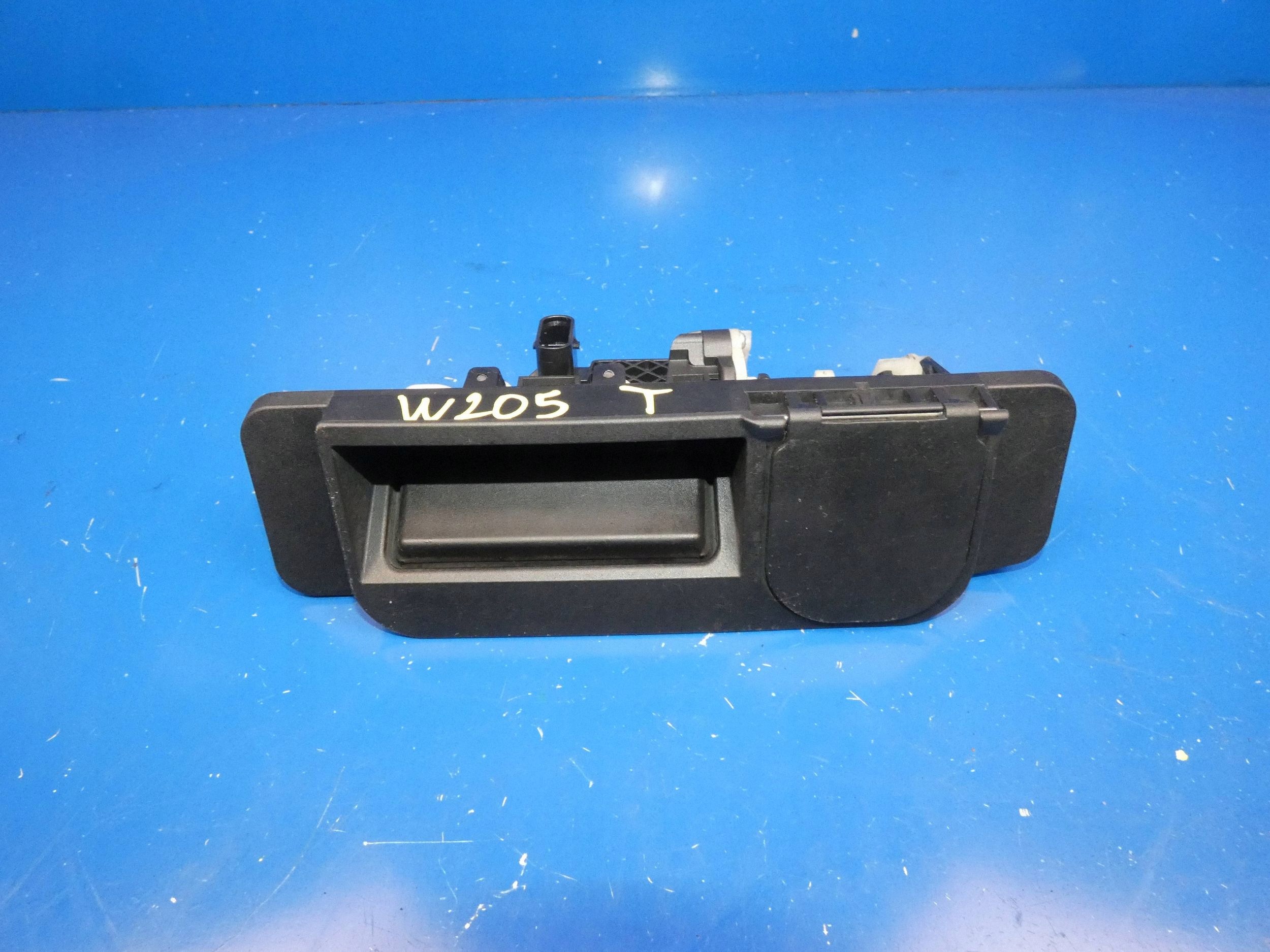 MERCEDES C KLASA W205 button handle bonnet boot rear part MIKROSTYK