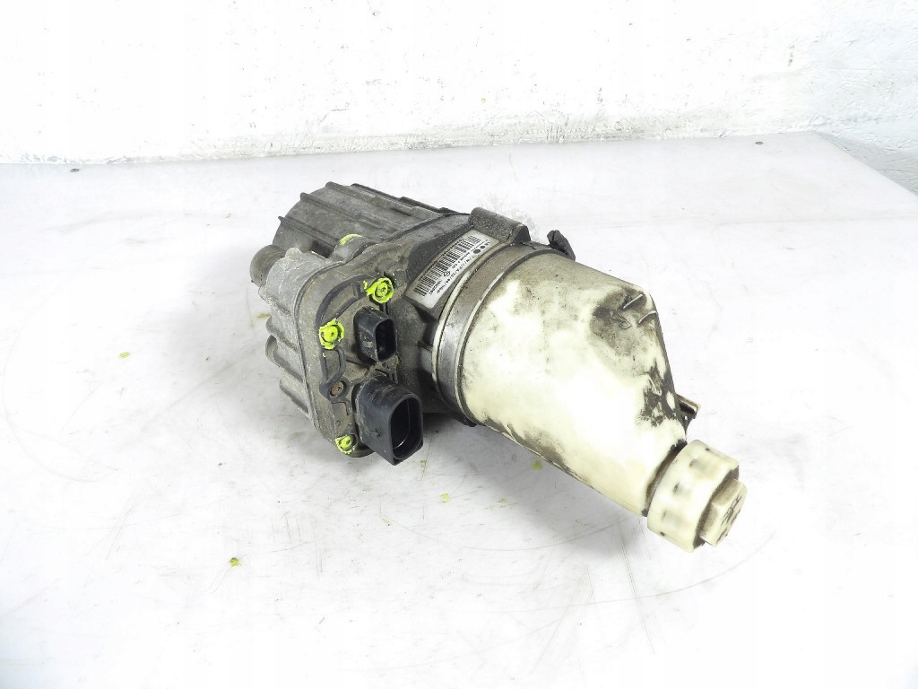 OPEL ASTRA H Servopumpe des Lenkrads 13192897