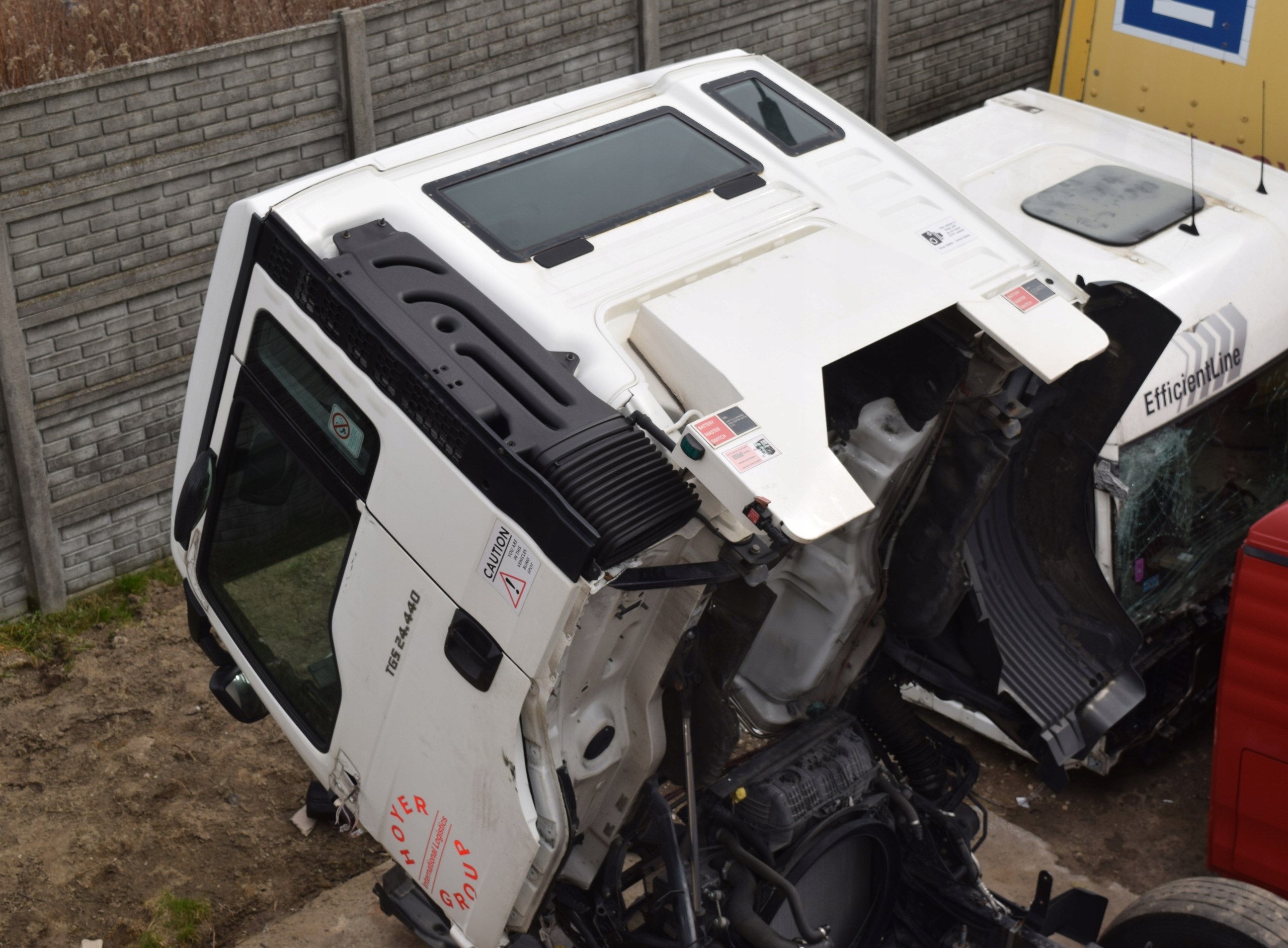 SZKIELET KABINY BUDOWLANEJ Z DRZWIAMI MAN TGS 2016 Part manufacturer MAN OE