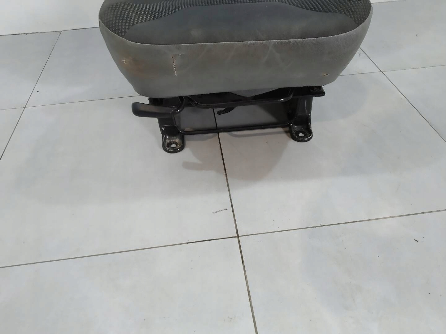 seats left front driver´s A TRAFIC II Opel Vivaro and (2001-2014)