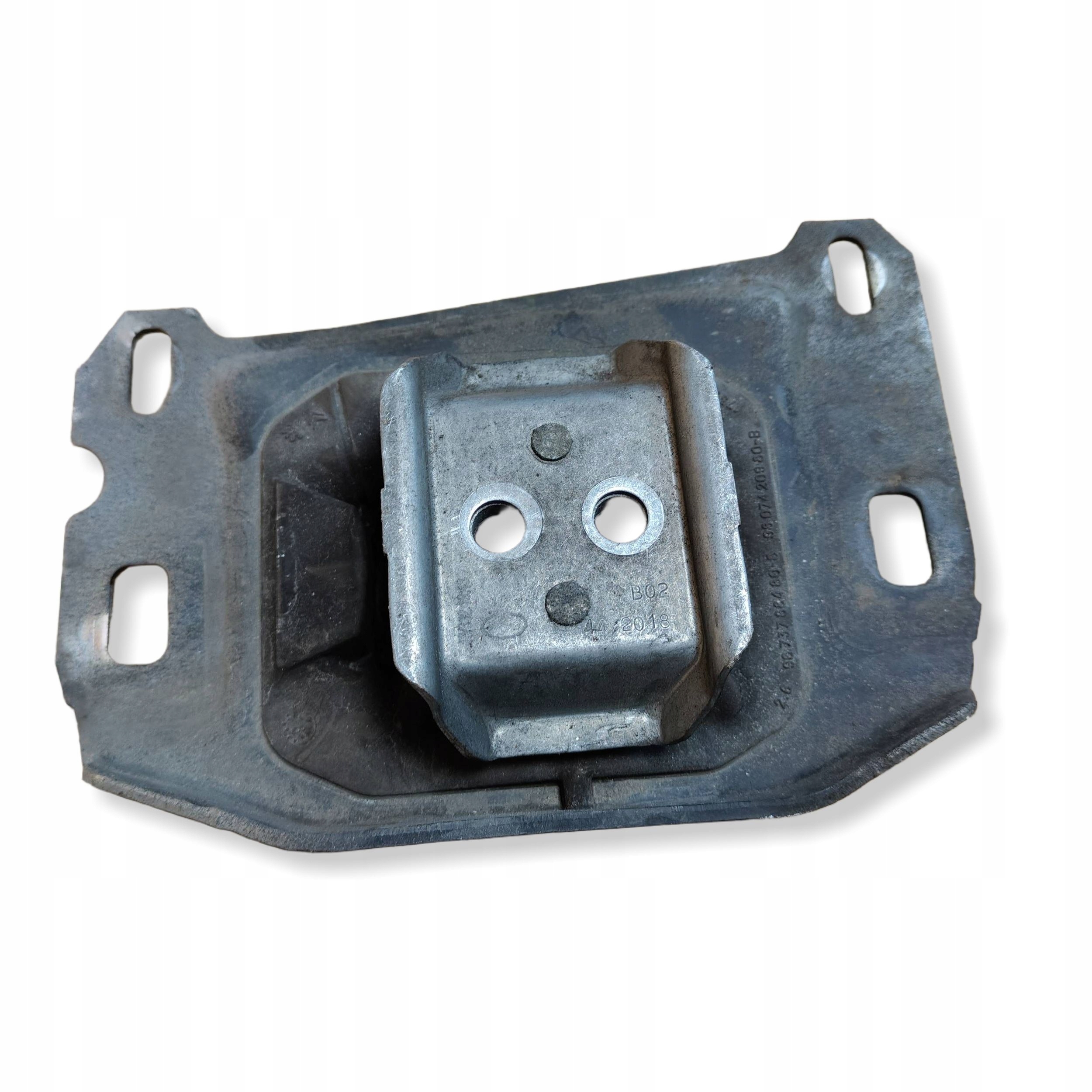 gearbox mount Peugeot 5008 9807420980