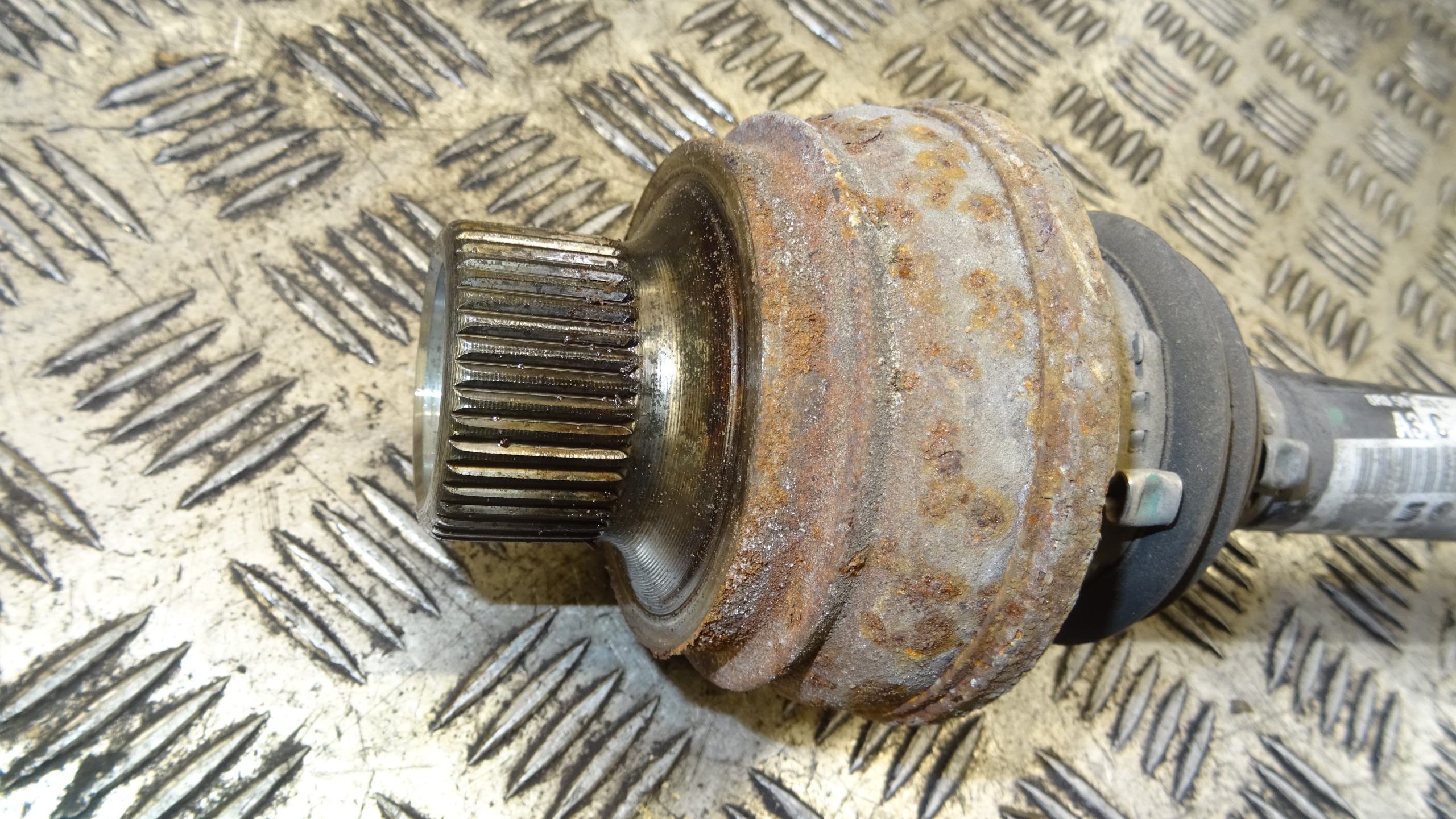 semi-axis AUDI 8R0501203C A6 C7 4G0