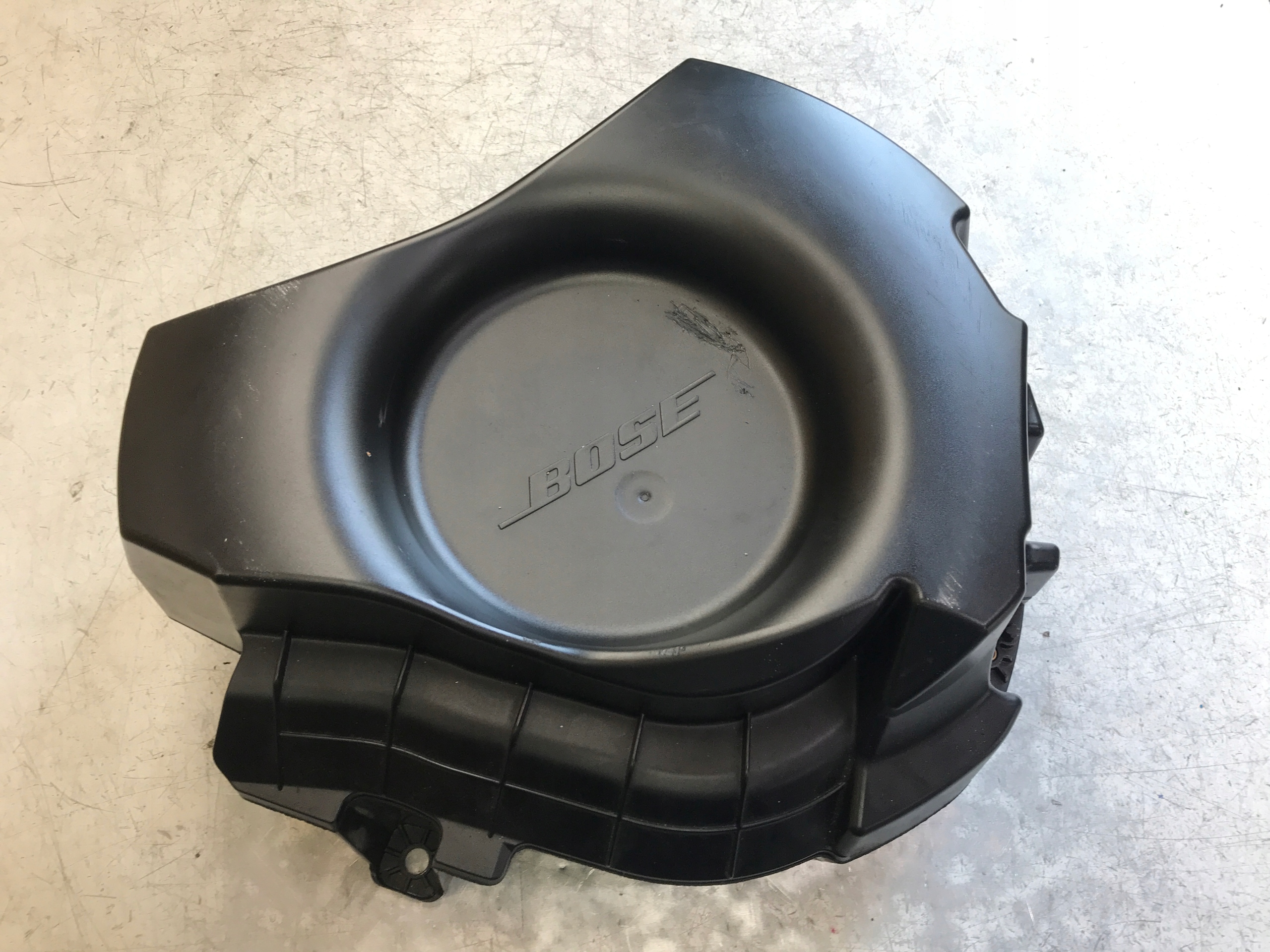 speaker SUBWOOFER BOSE PORSCHE CAYENNE GTS 7P5035481D