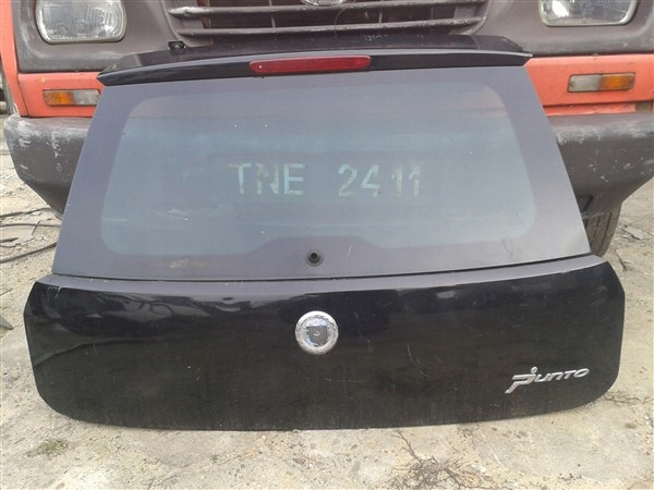 ЗАДНЯЯ ДВЕРЬ БАГАЖНИКА FIAT GRANDE PUNTO 3D 891 / B