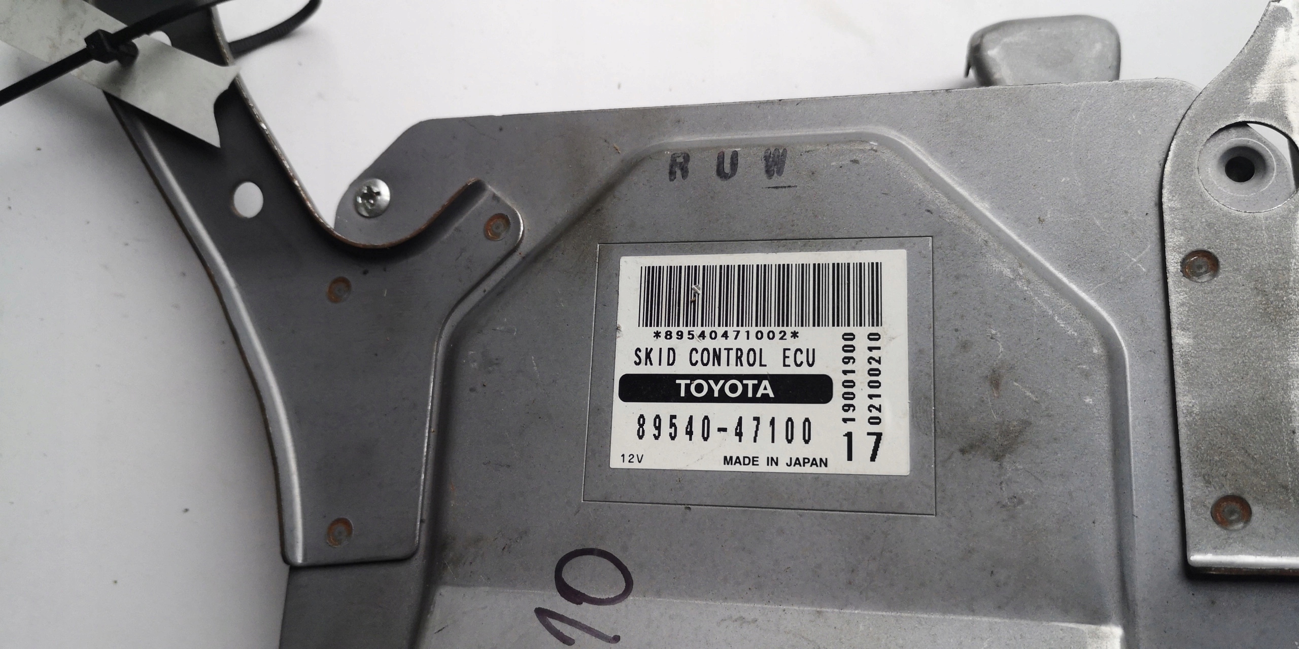 TOYOTA PRIUS 1.5B 89540-47100 Computer ECU ORYGINA