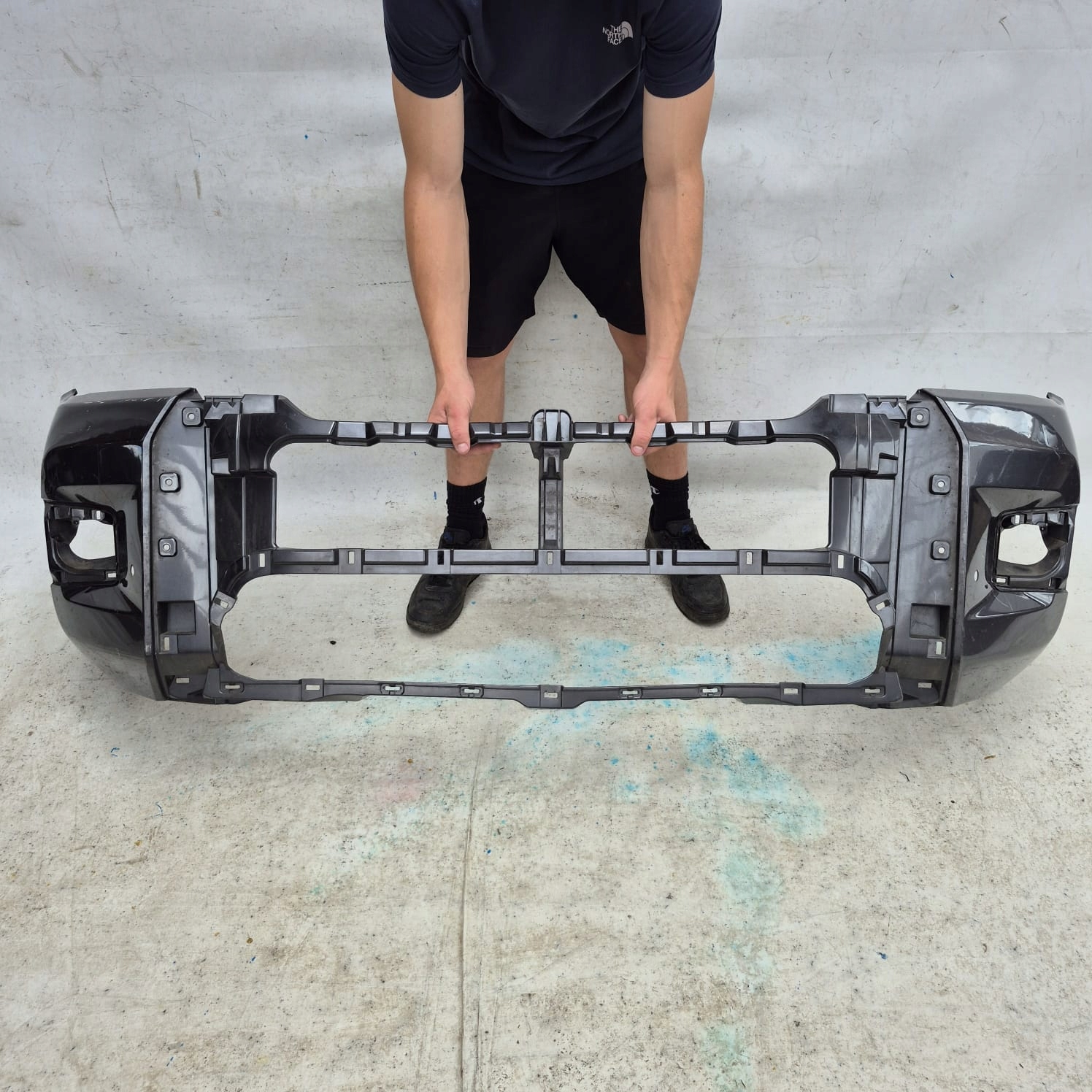 TOYOTA HILUX VIII 8 LIFT INVINCIBLE 20- bumper front front PDC