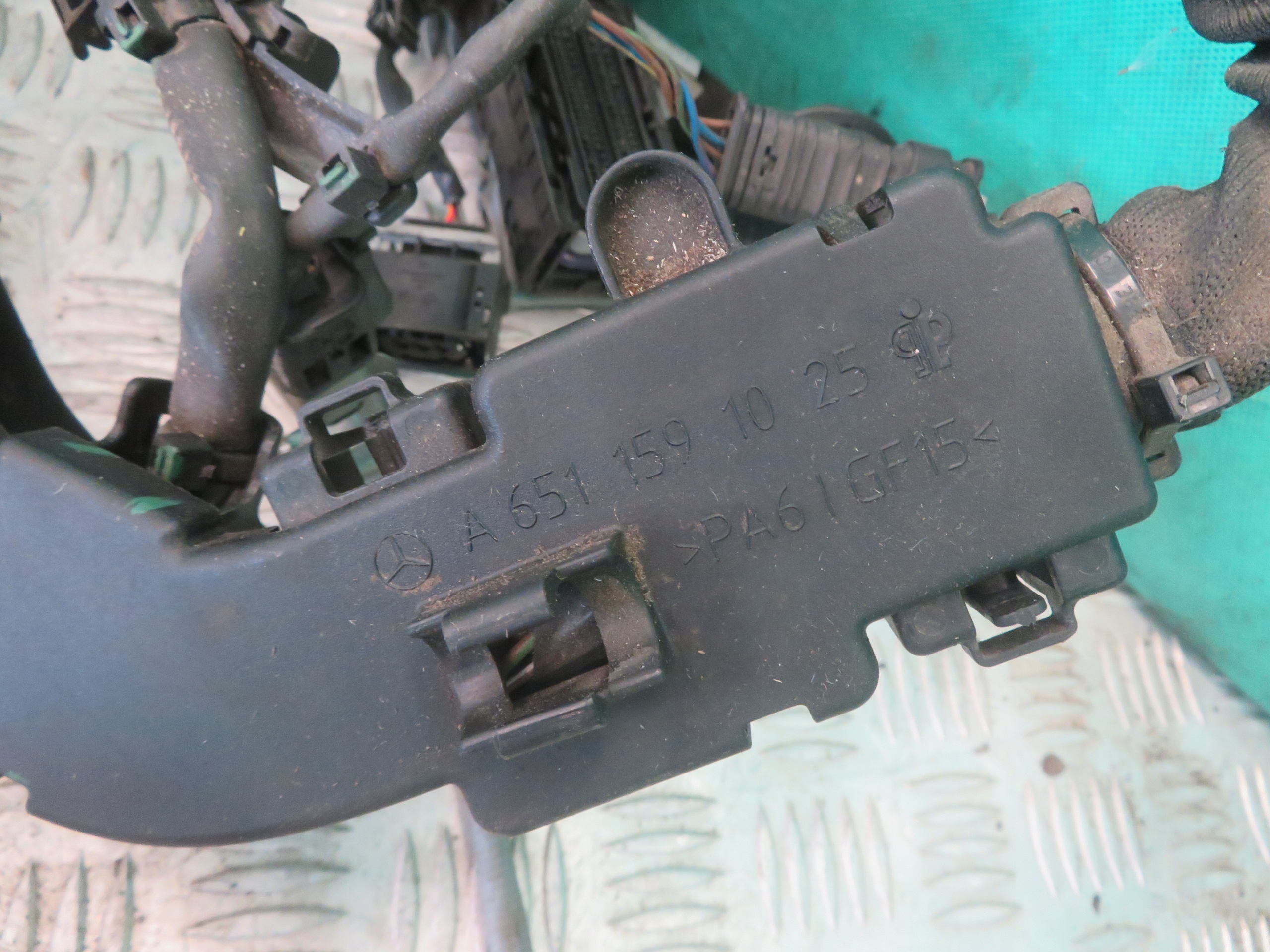 bundle motor wiring MERCEDES W204 2.2 12R A6511591025