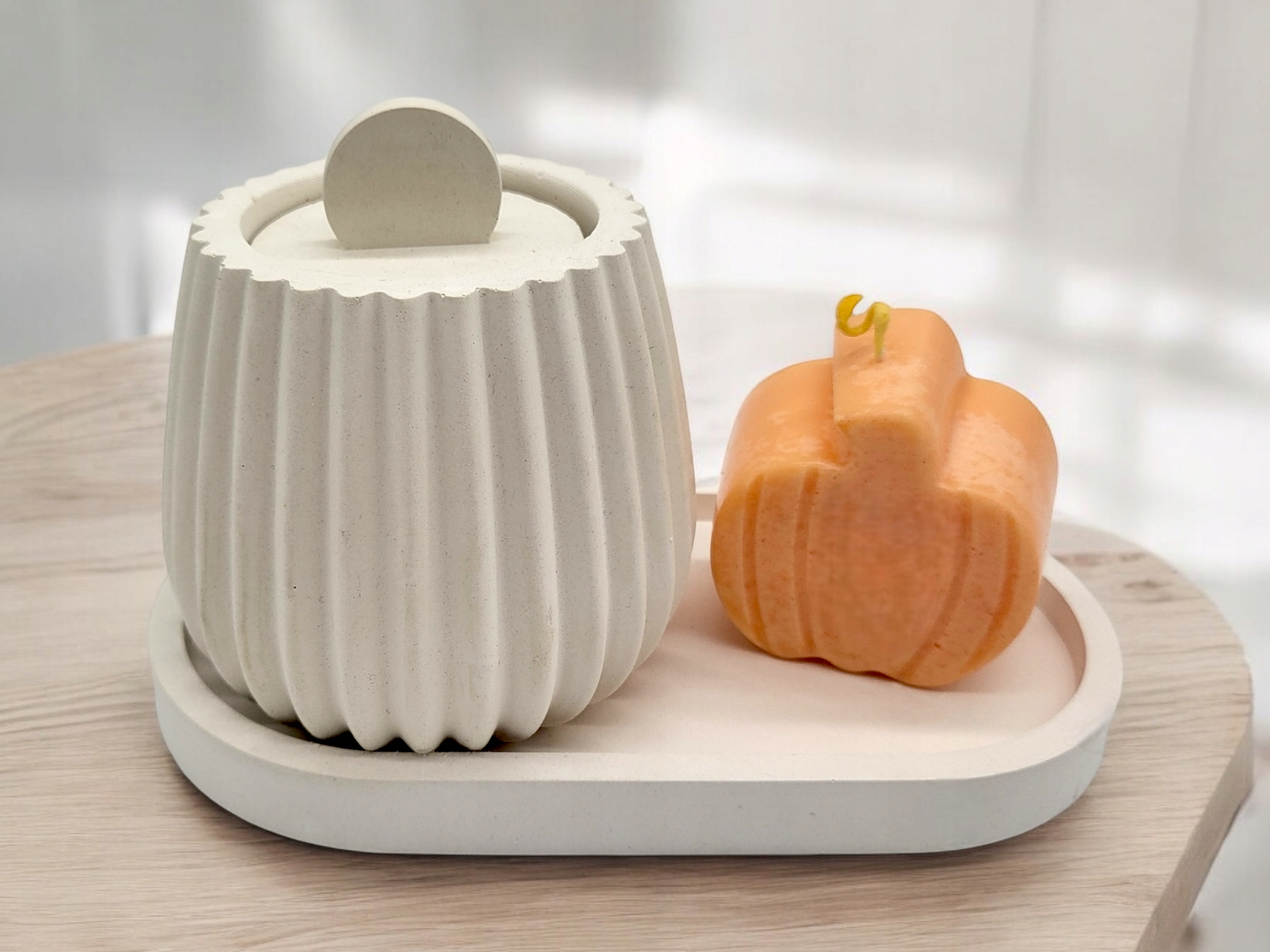 dárek Sada svíček na podstavci Dýňová sušenka