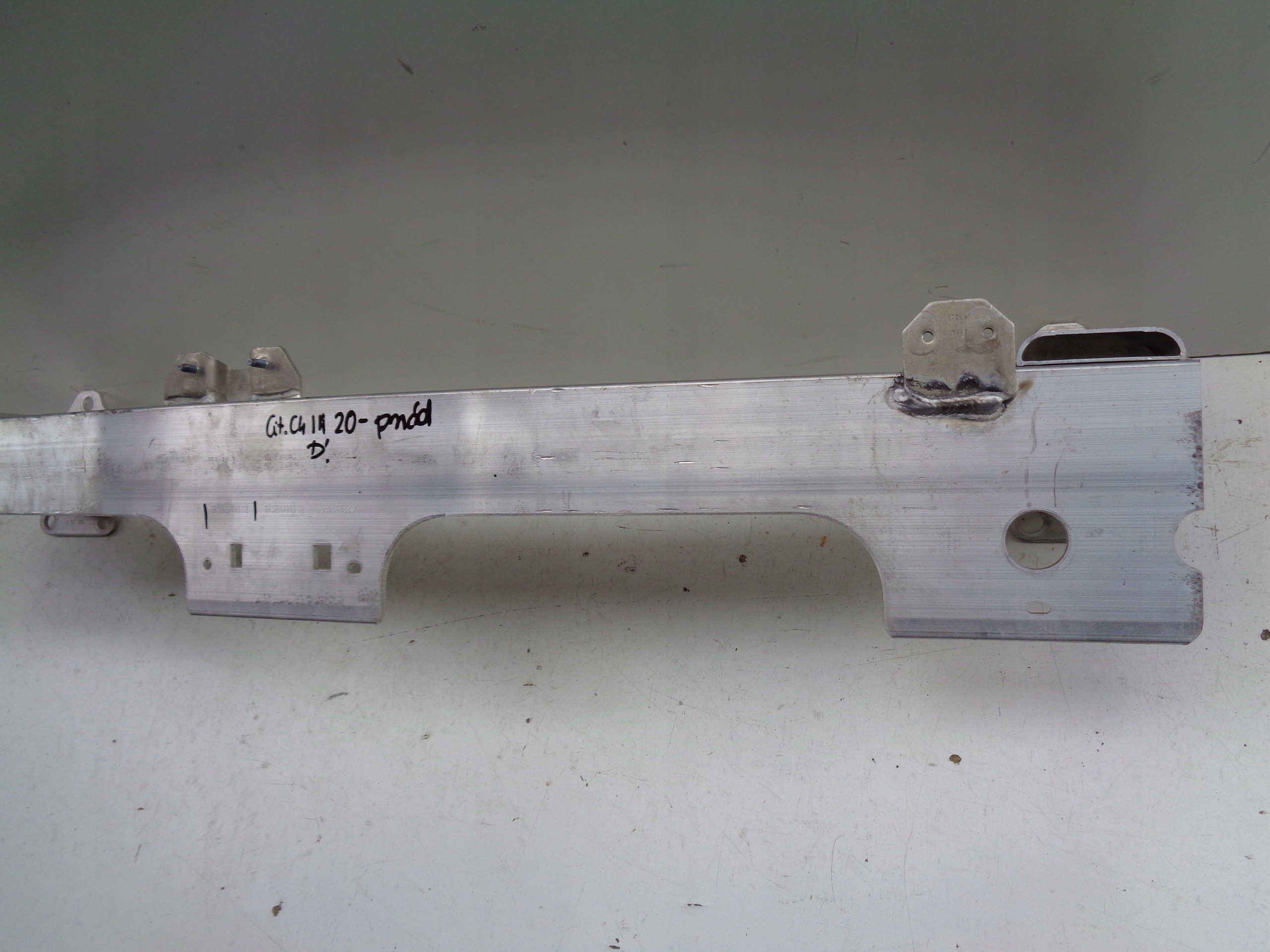 pillar bumper support front CITROEN C4 III 20