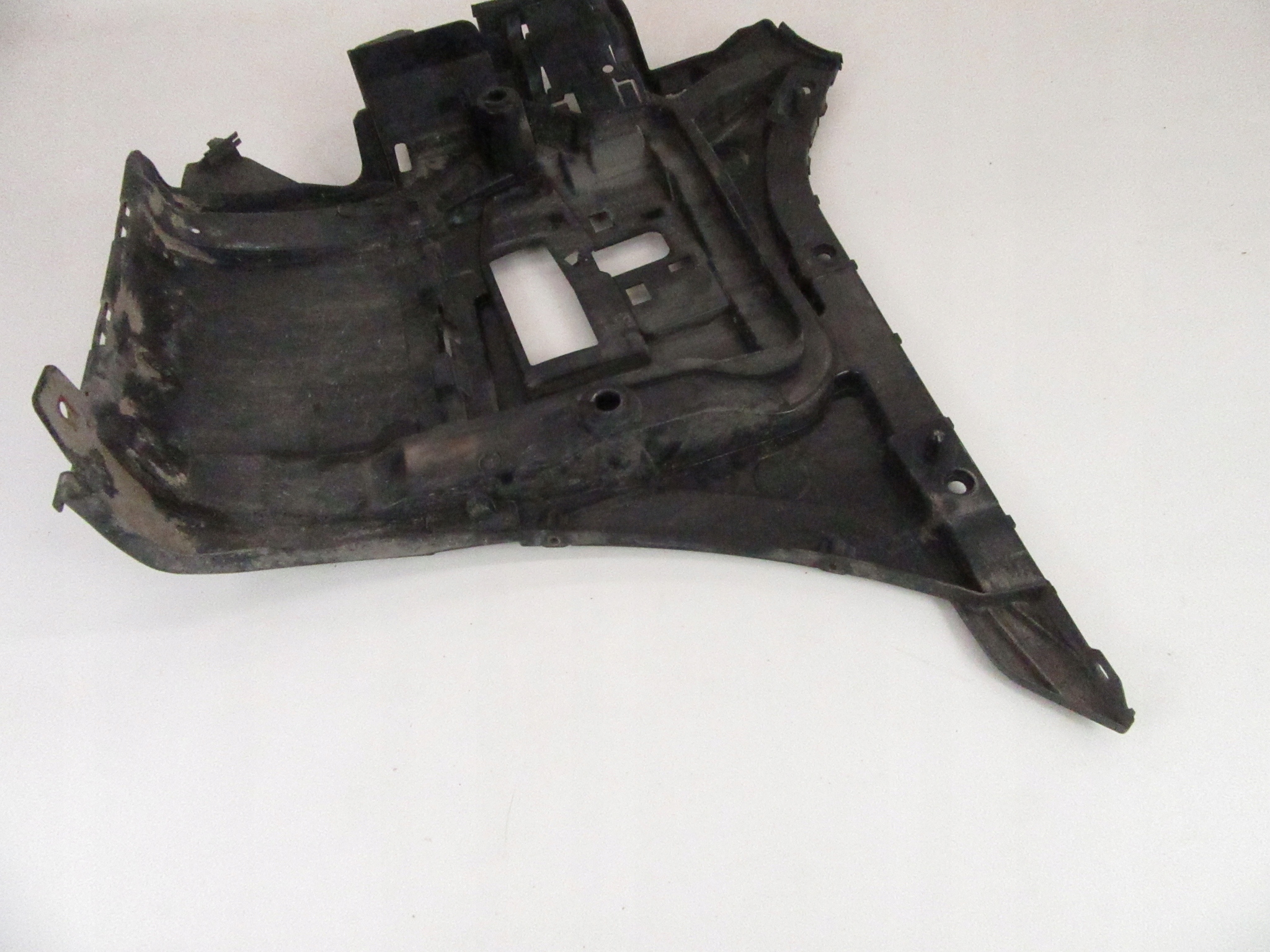 bracket holder bumper bracket left rear part BMW 7 G11 G12 PRZEDLIFTEM