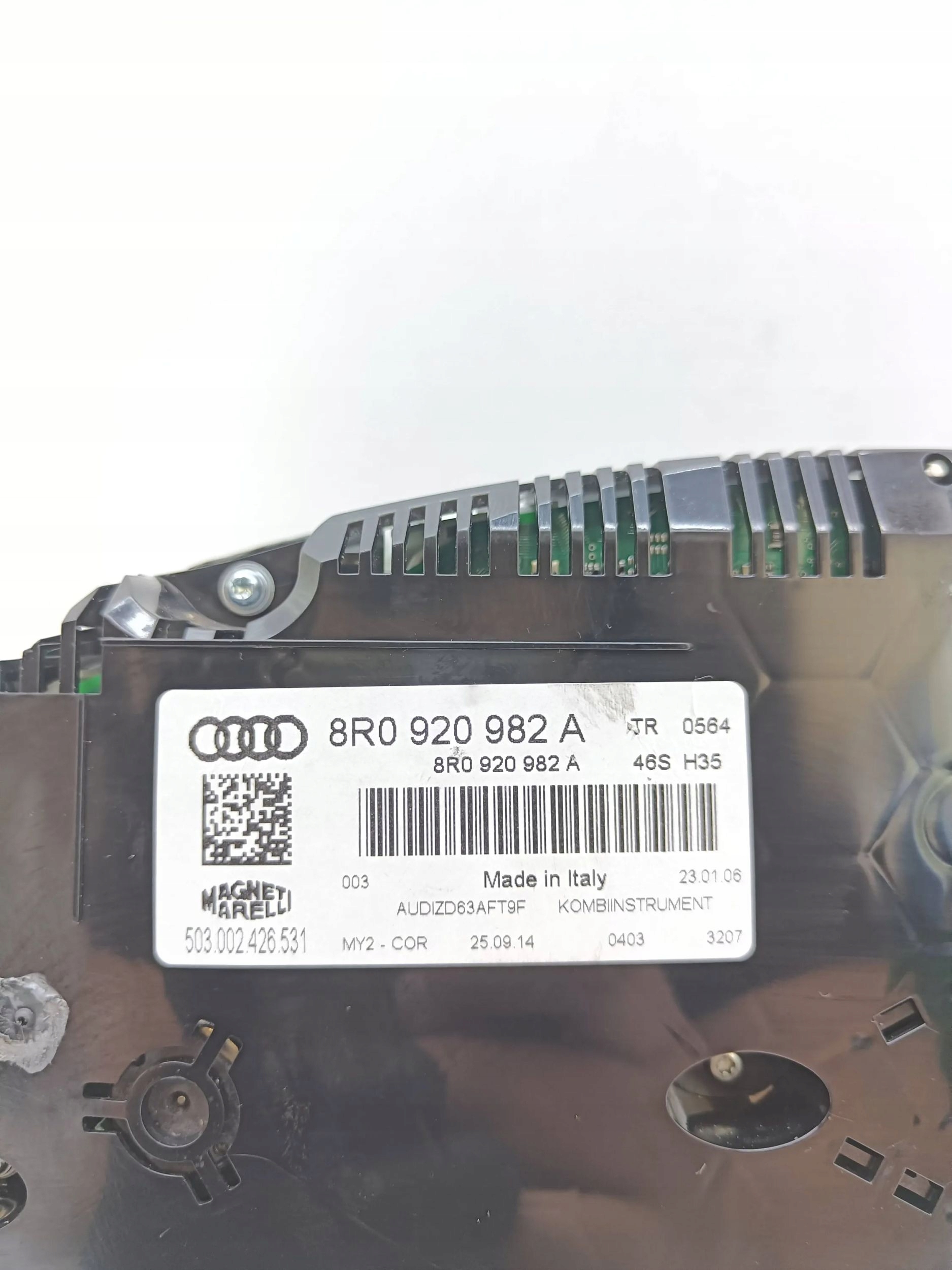 DW Audi Q5 8R РЕСТАЙЛИНГ спидометр 8R0920982A