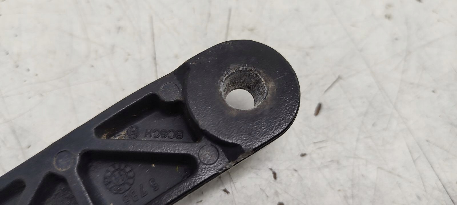 wischerarm links VW Golf VI Plus