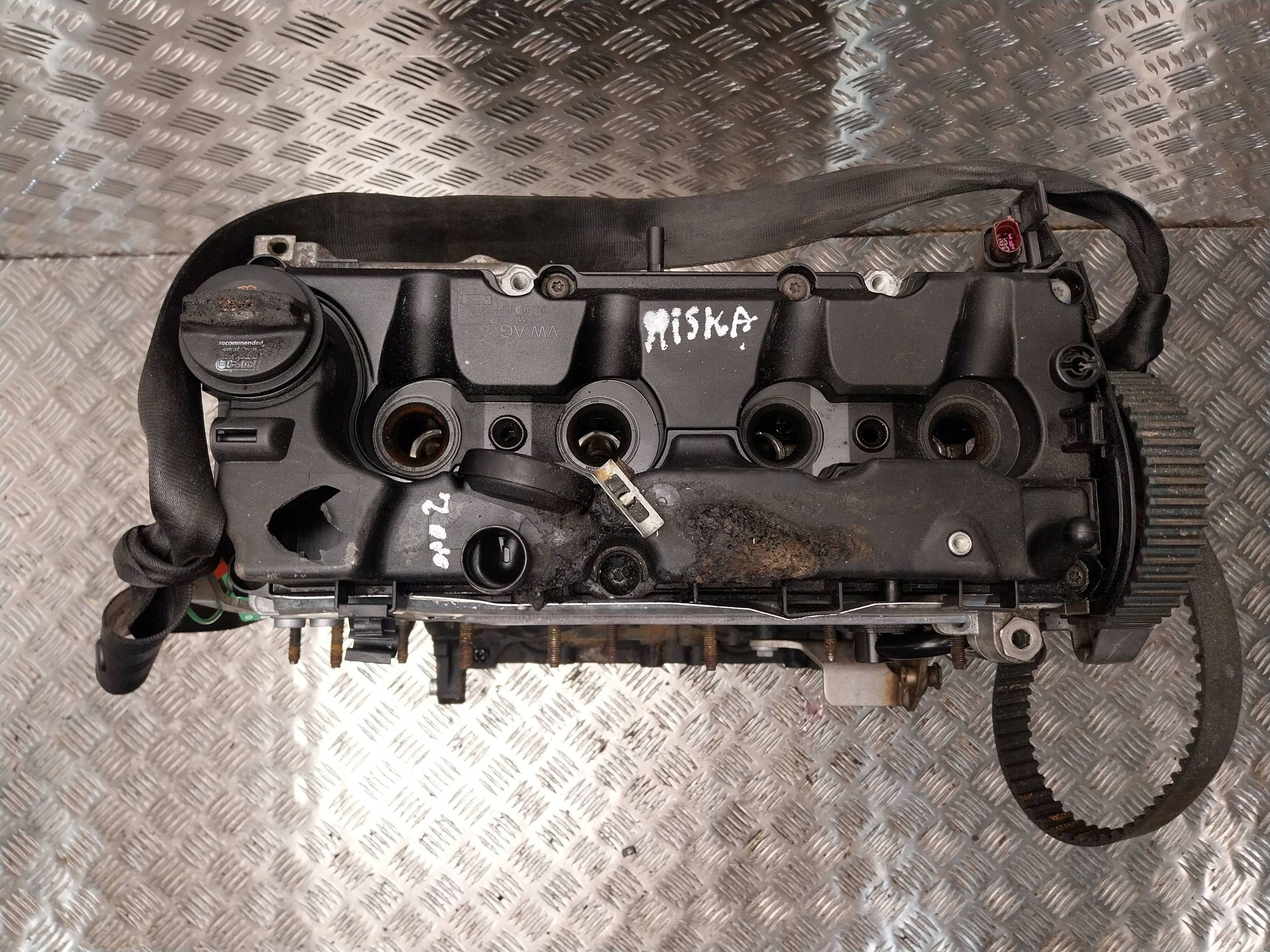 engine CLH CLHA SEAT LEON III A3 8V GOLF VII OCTAVIA III 1.6TDI unprotected pillar