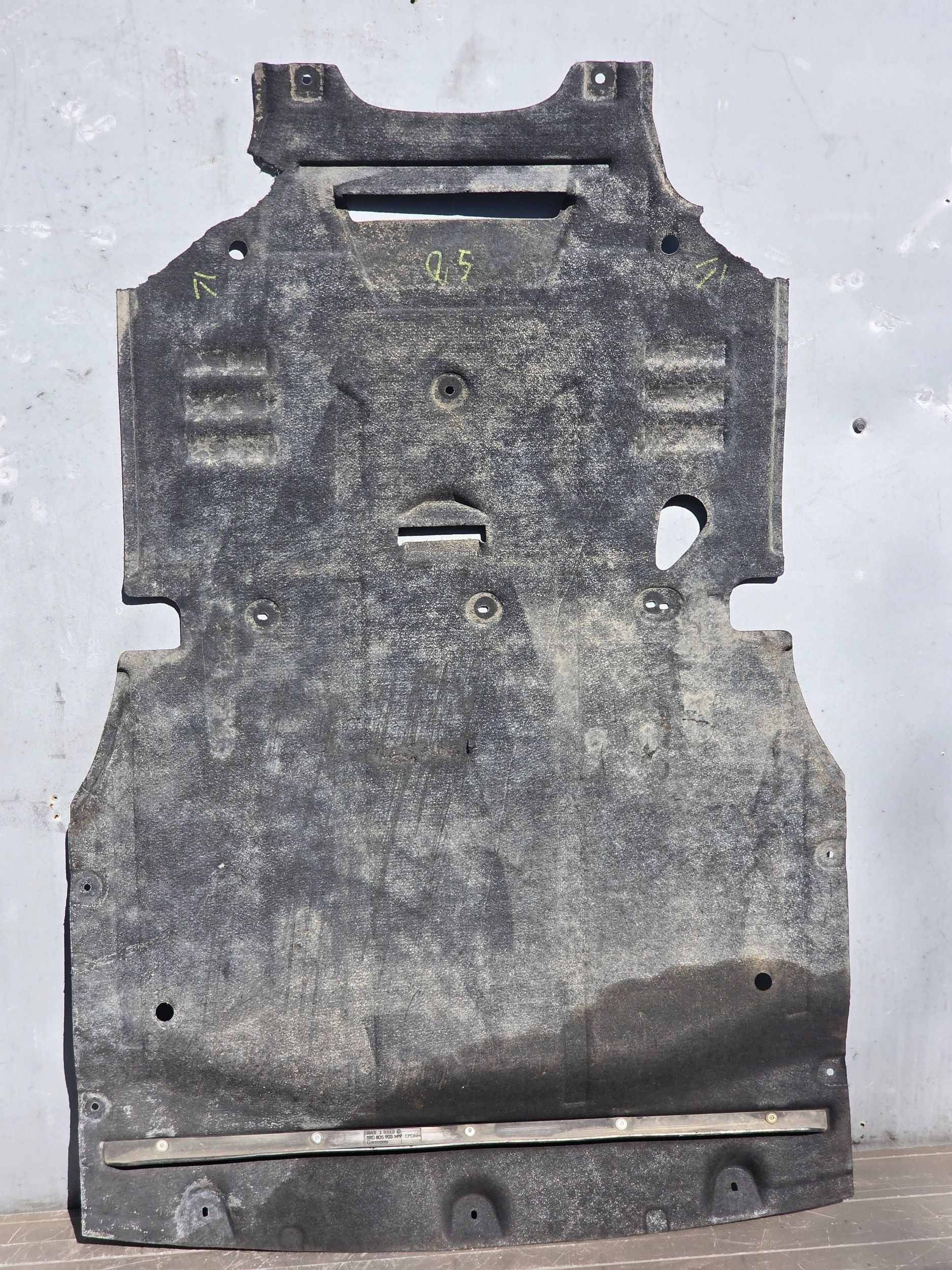 PORSCHE MACAN 95B LIFT cover cover below engine 8R0805903