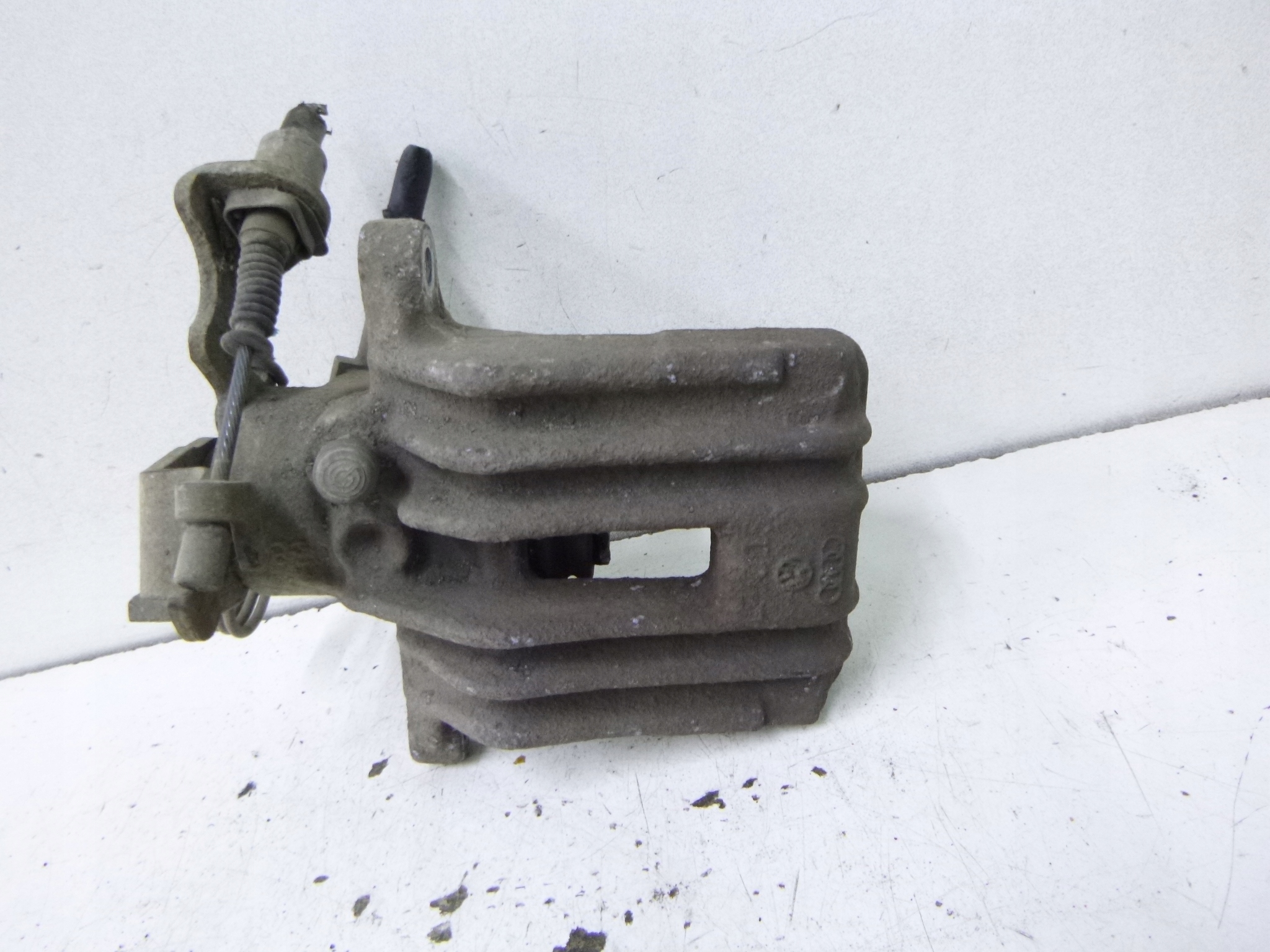caliper brake rear Audi A6 C5 2.5TDI 1998