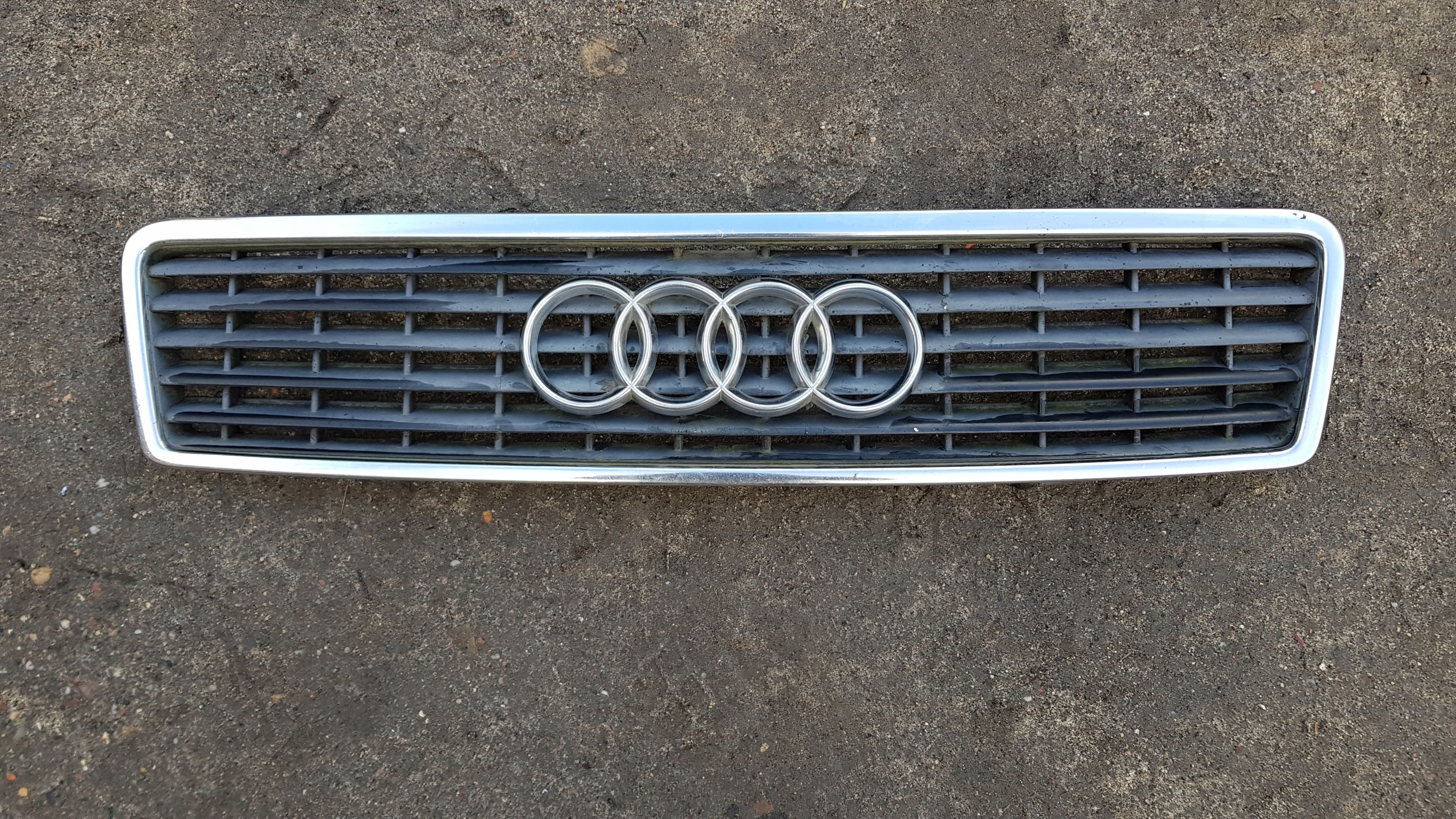 AUDI A8 D2 LIFT grille radiator grill