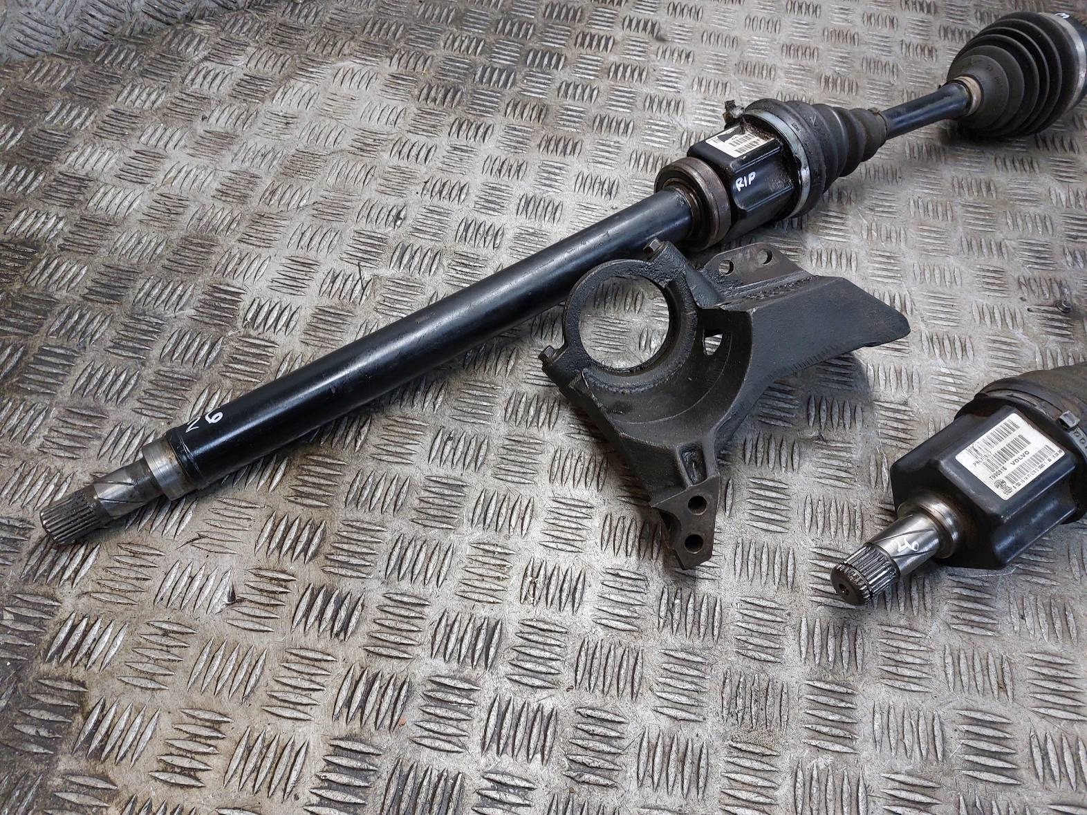 semi-axis left front + right front AUTOMAT VOLVO S80 and P9470927 074199643