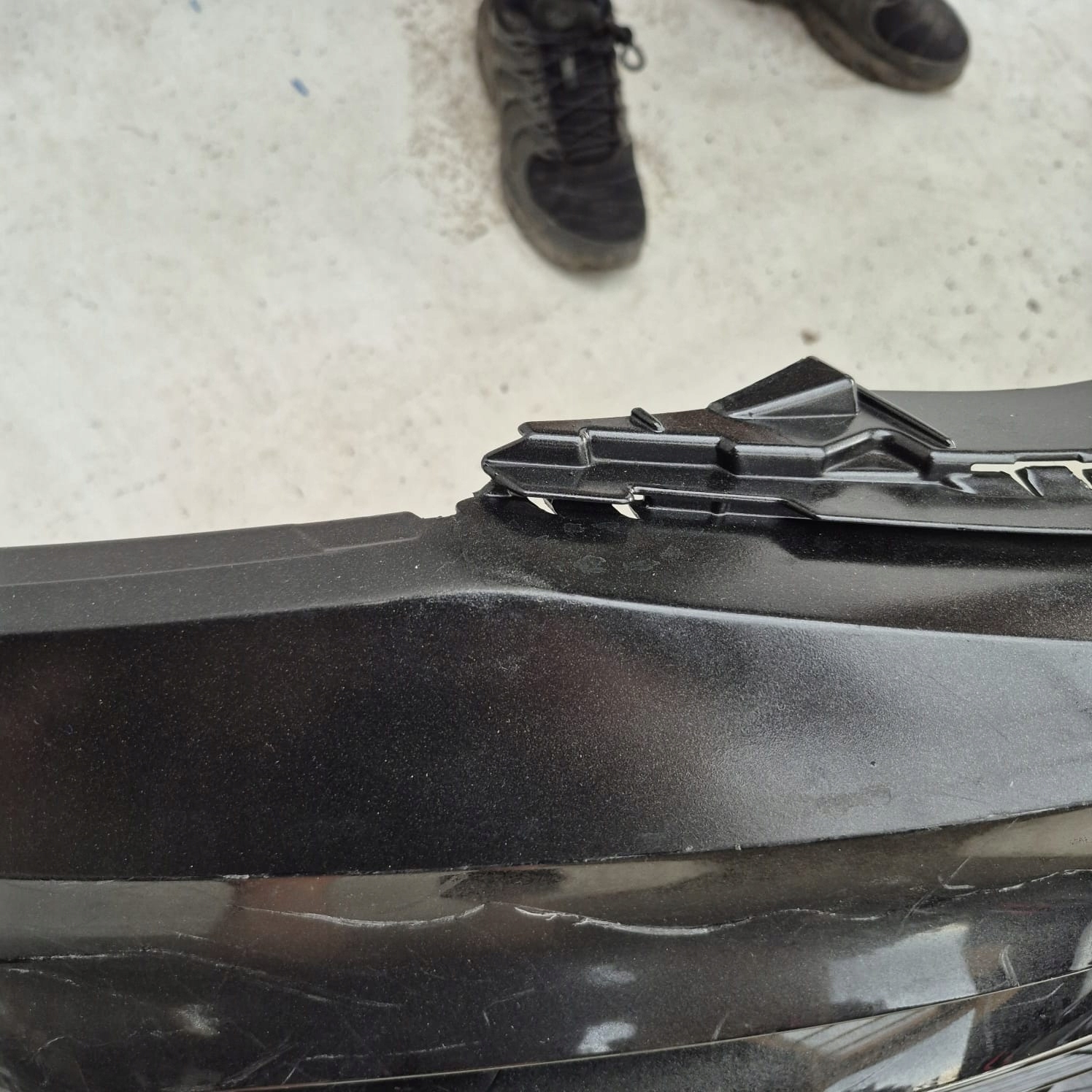 VW TIGUAN II 2 R LIFT 20-24 bumper front front PDC