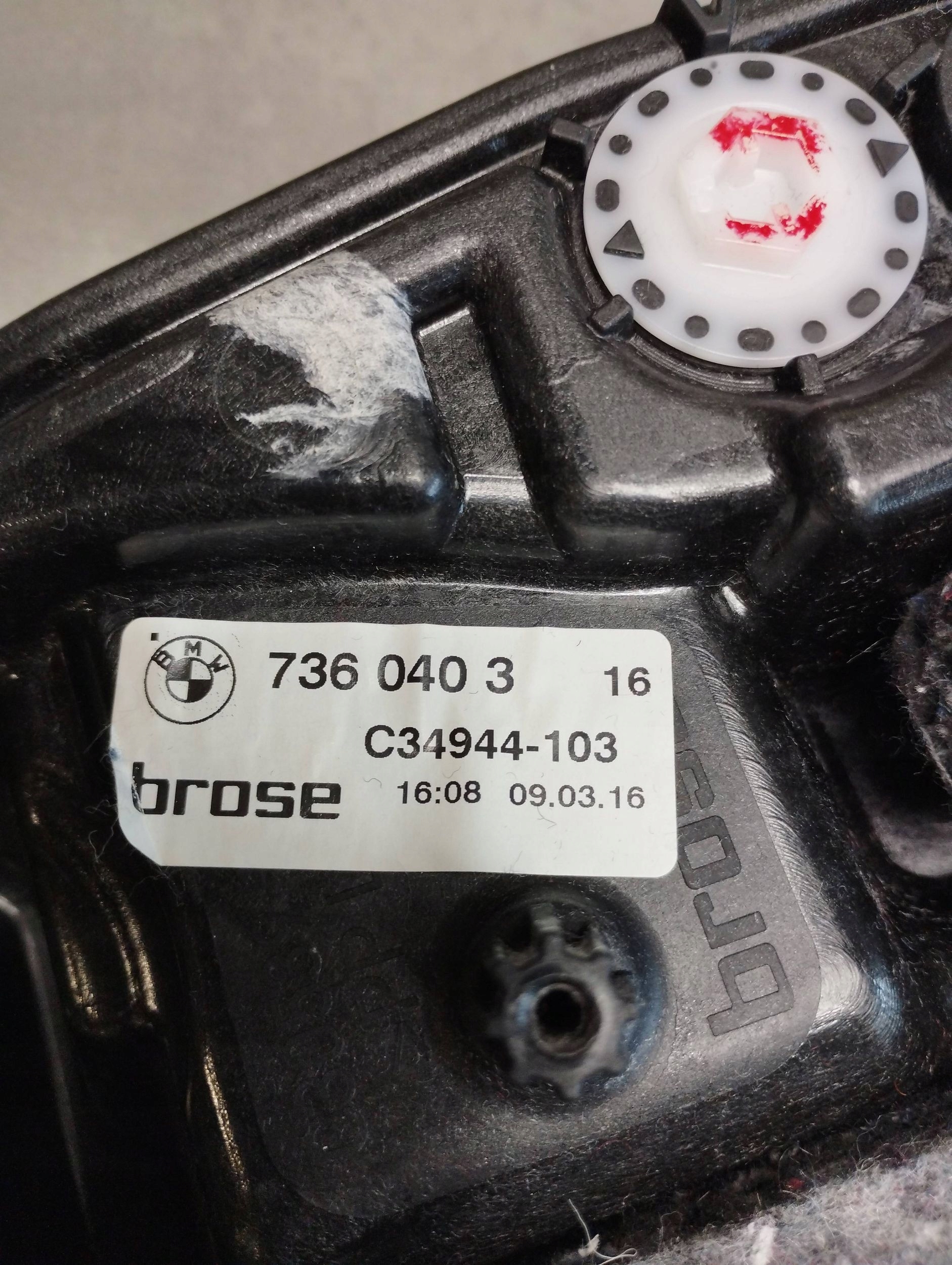 BMW 7 G11 mechanism windows left rear part 7360403