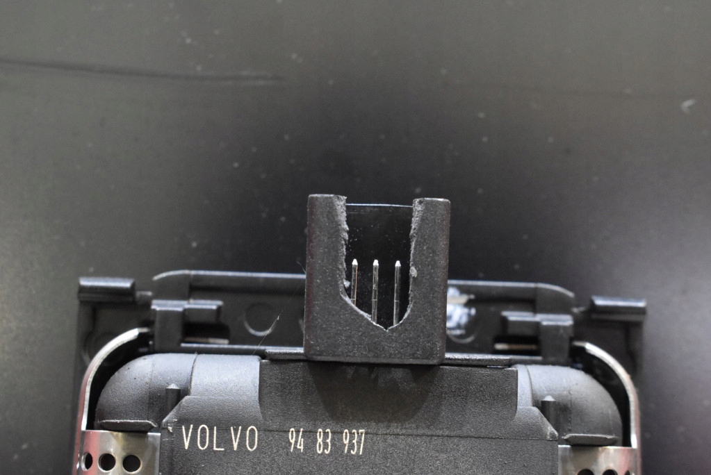 window front front iron VOLVO S70 V70 2 II 00-05
