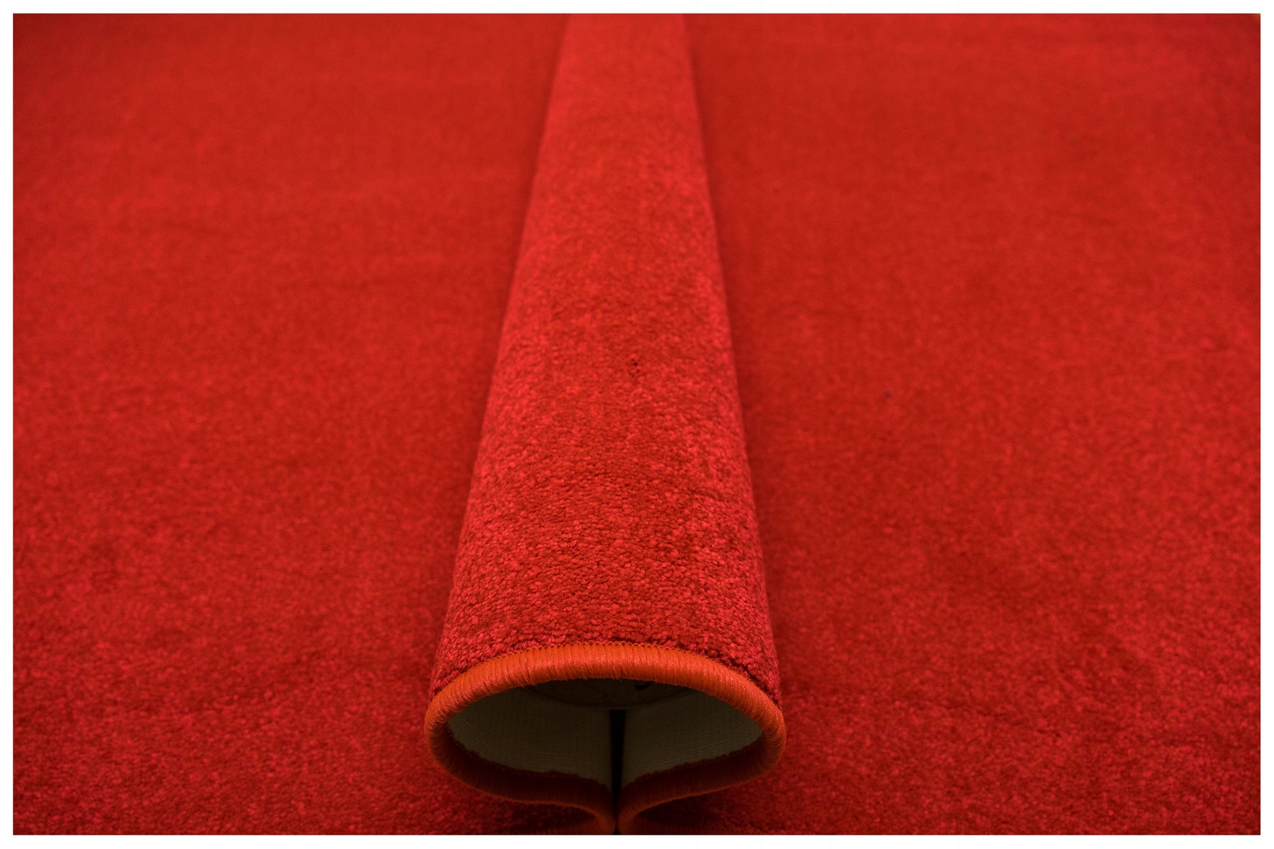 Dywan Podgumowany Czerwony Miękki Do Sypialni Carousel 200x300 cm