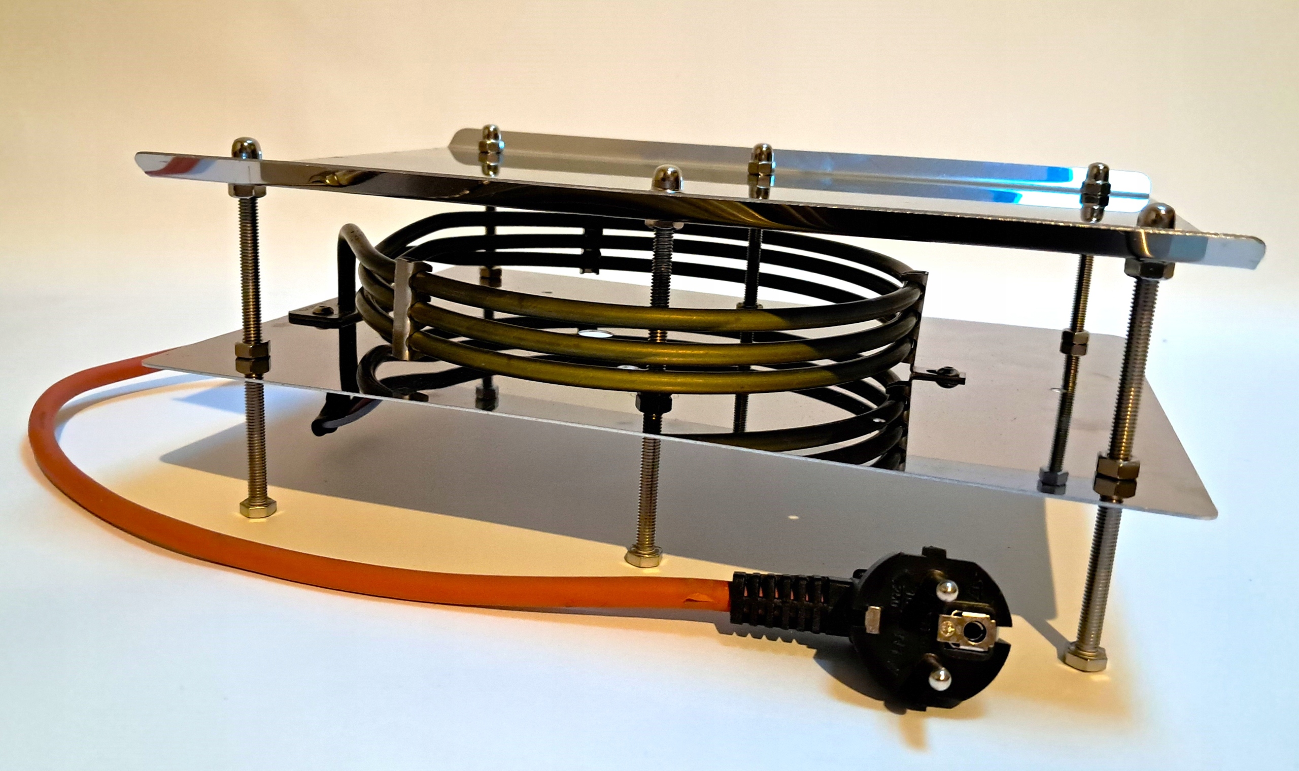 Topné těleso 2,7 kW s kabelem pro udírnu nerezový deflektor plochý