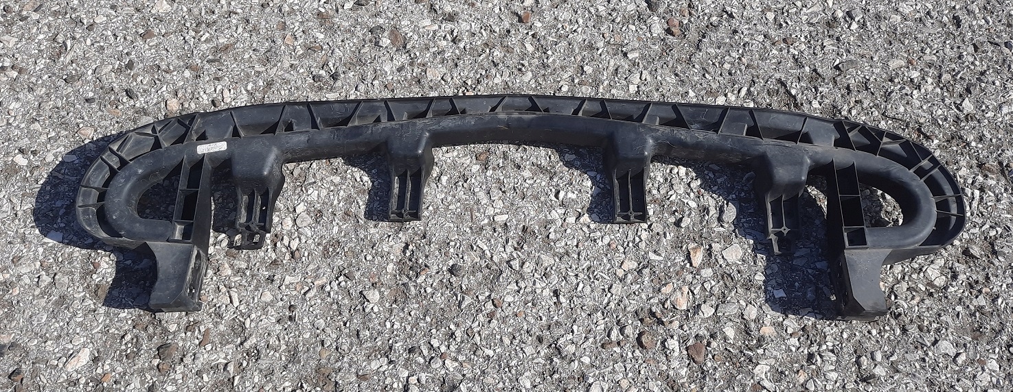 Opel Ampe-E Bolt belka banan wzmocnienie zderzaka