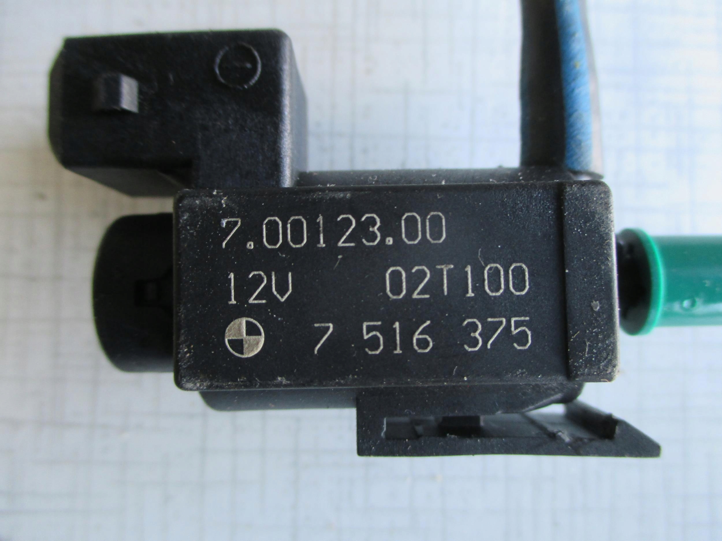 BMW E65 4.4i 01-05 ZAWÓR PODCIŚNIENIE 7516375