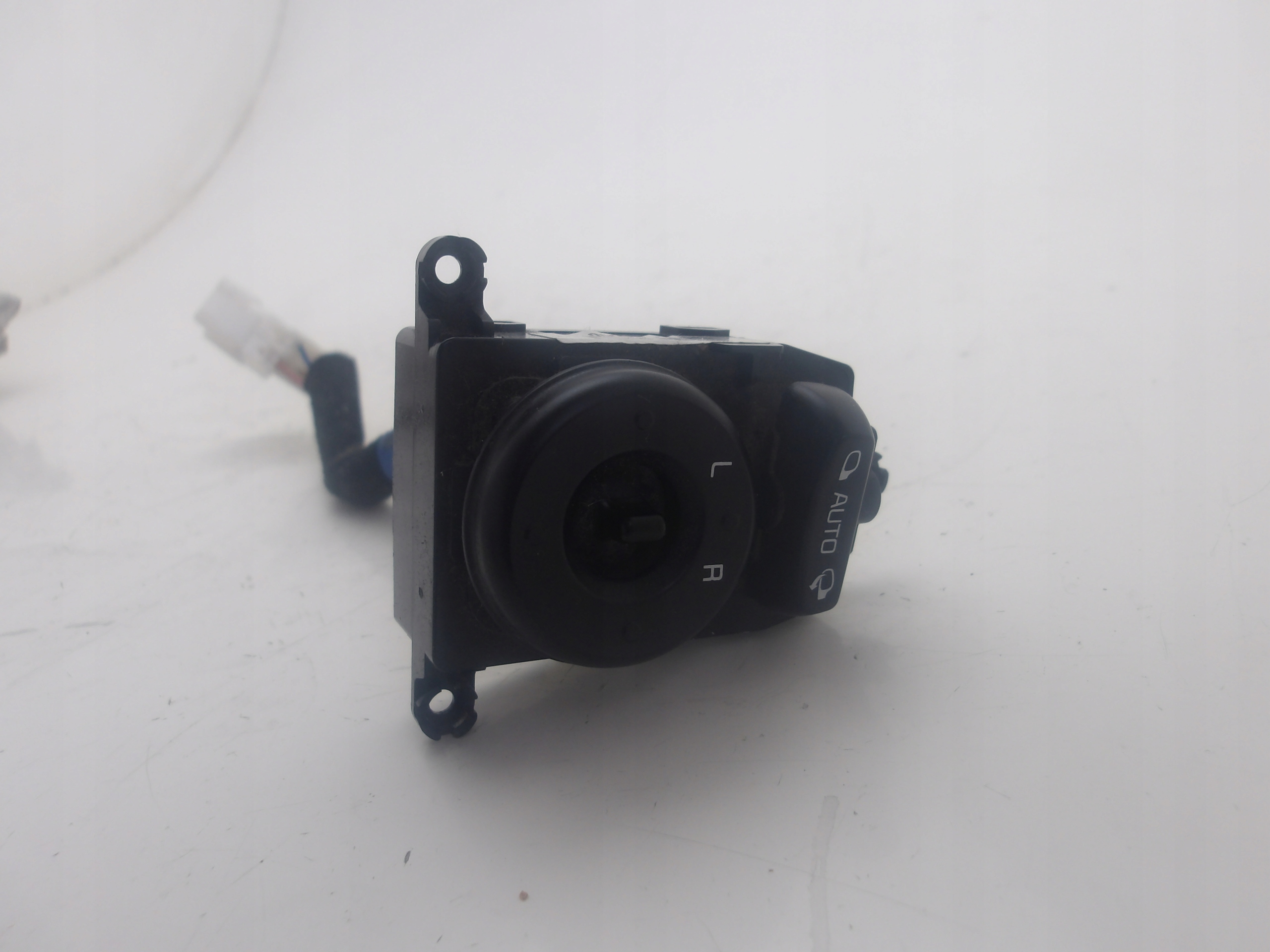 KIA CARENS IV 13-19 PANEL control of mirrors switch 93540-A4000 EU
