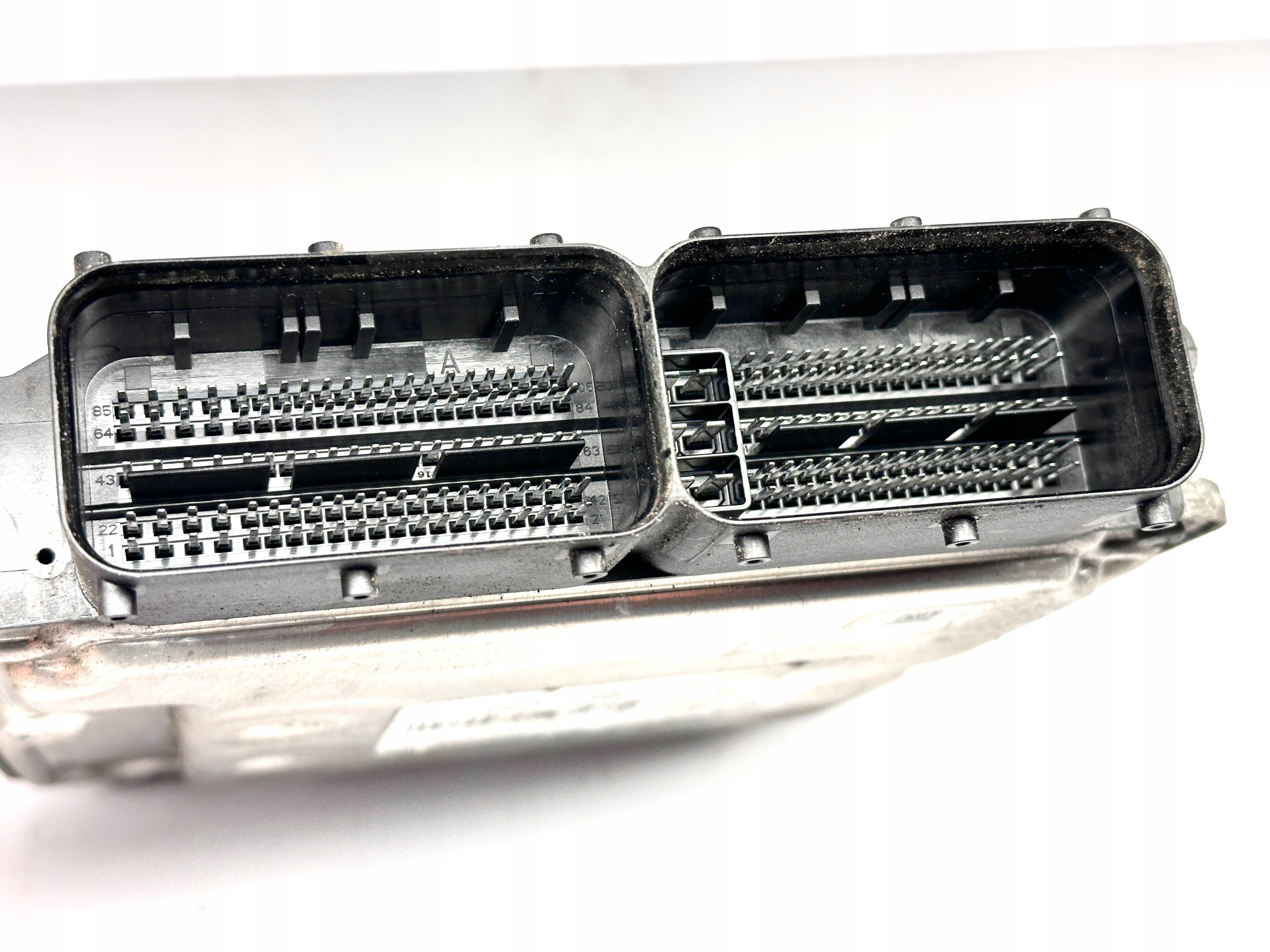 AUDI A3 8V CRL 2.0 TDI VW SKODA computer control unit 04L907309R 04L907026BP