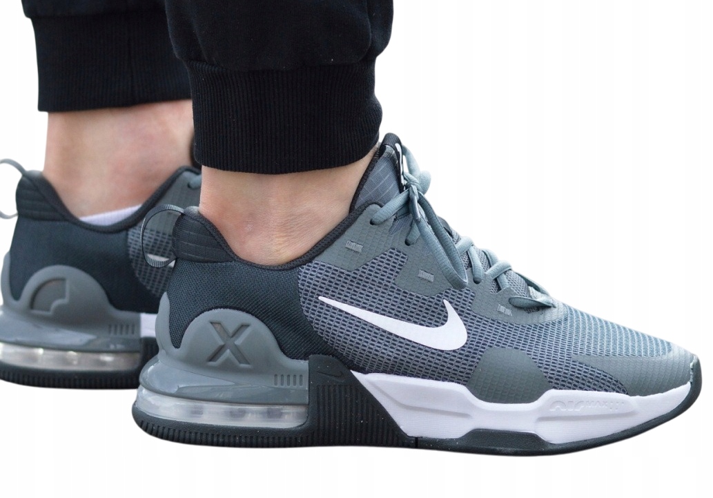 Nike Air Max Alpha Trainer 5 Pánské sportovní boty černé s odpružením Nové