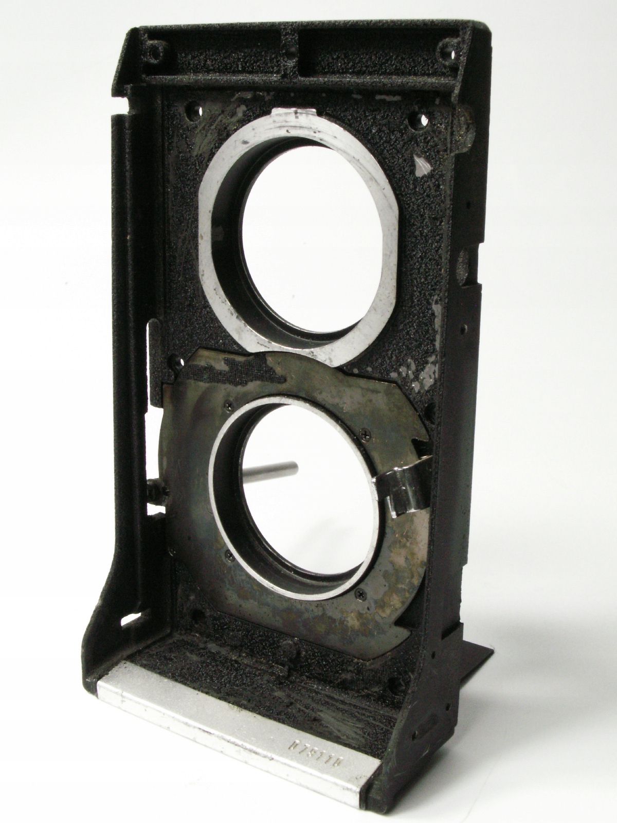 MAMIYA C330: czołówka z dźwignią naciągu UNIKAT!