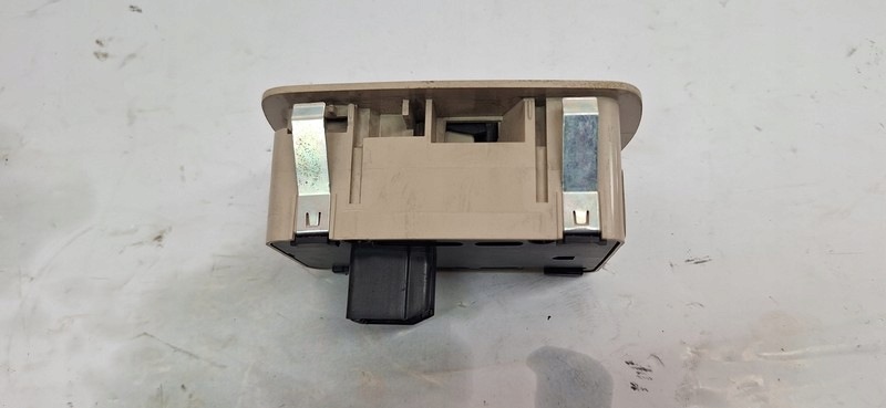 window control switch MASERATI QUATTROPORTE 670019514