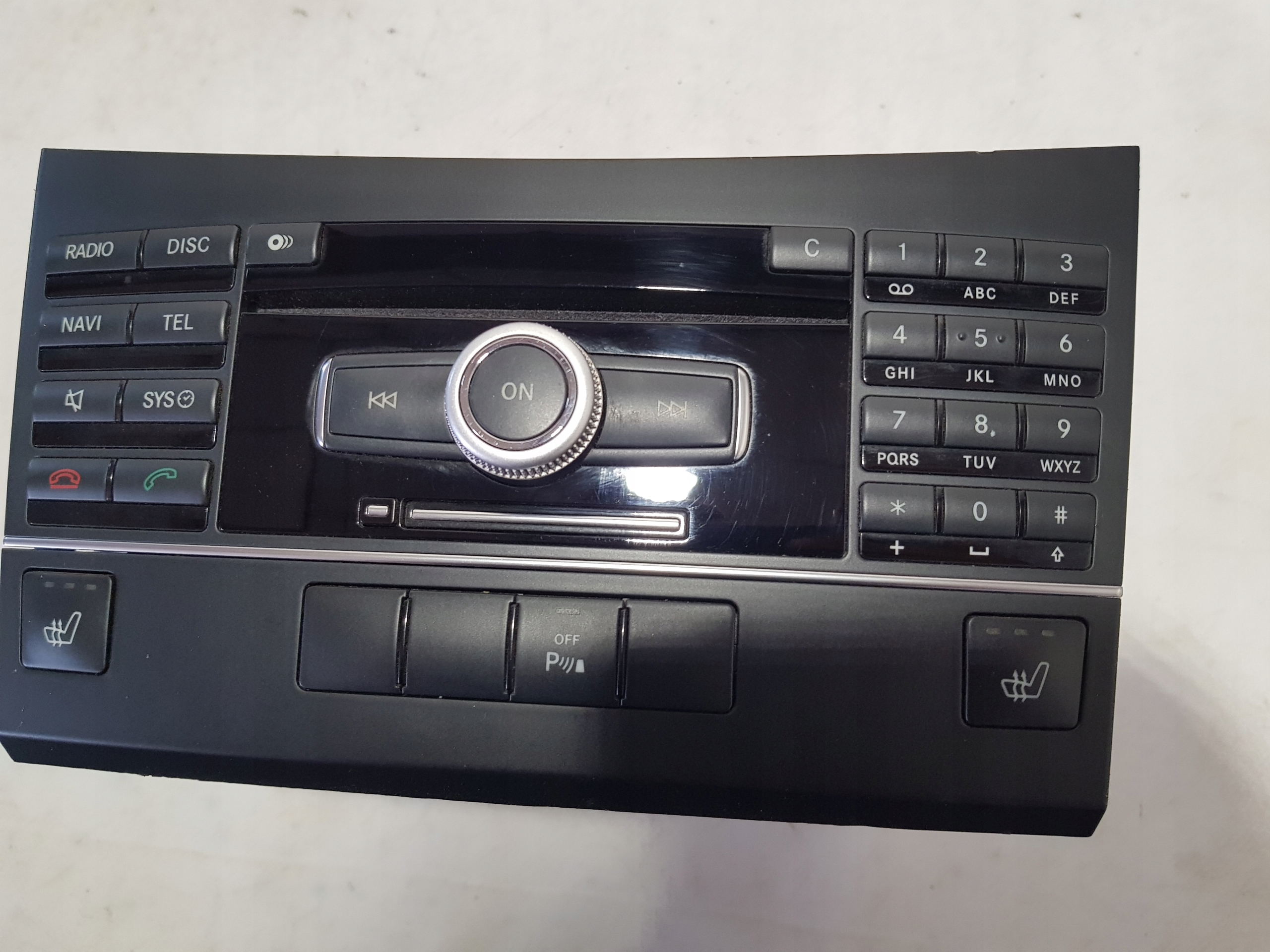 MERCEDES W212 RADIO CD Navigation A2129004612