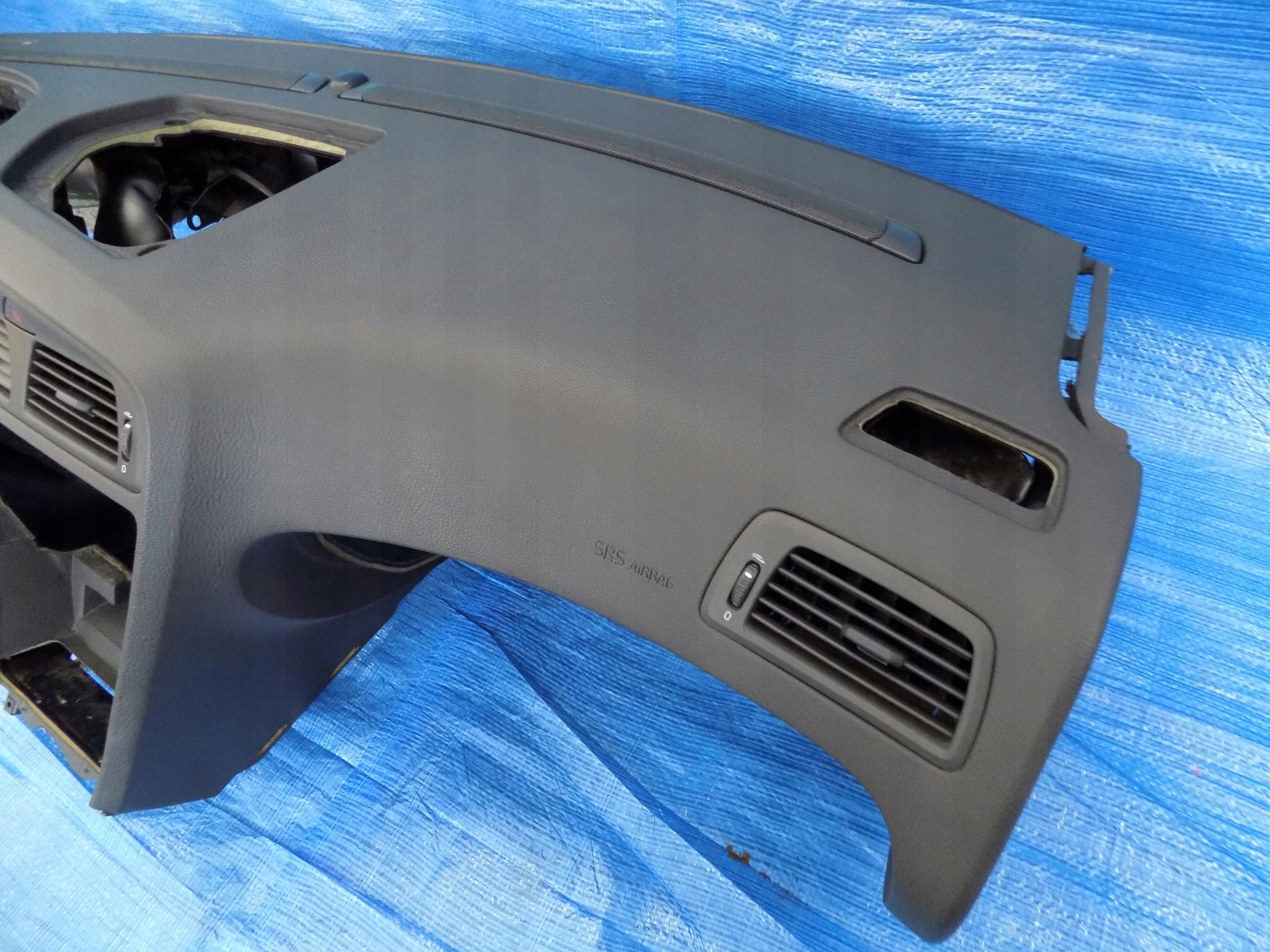 dashboard panel airbags tension belts VOLVO XC70 9177707