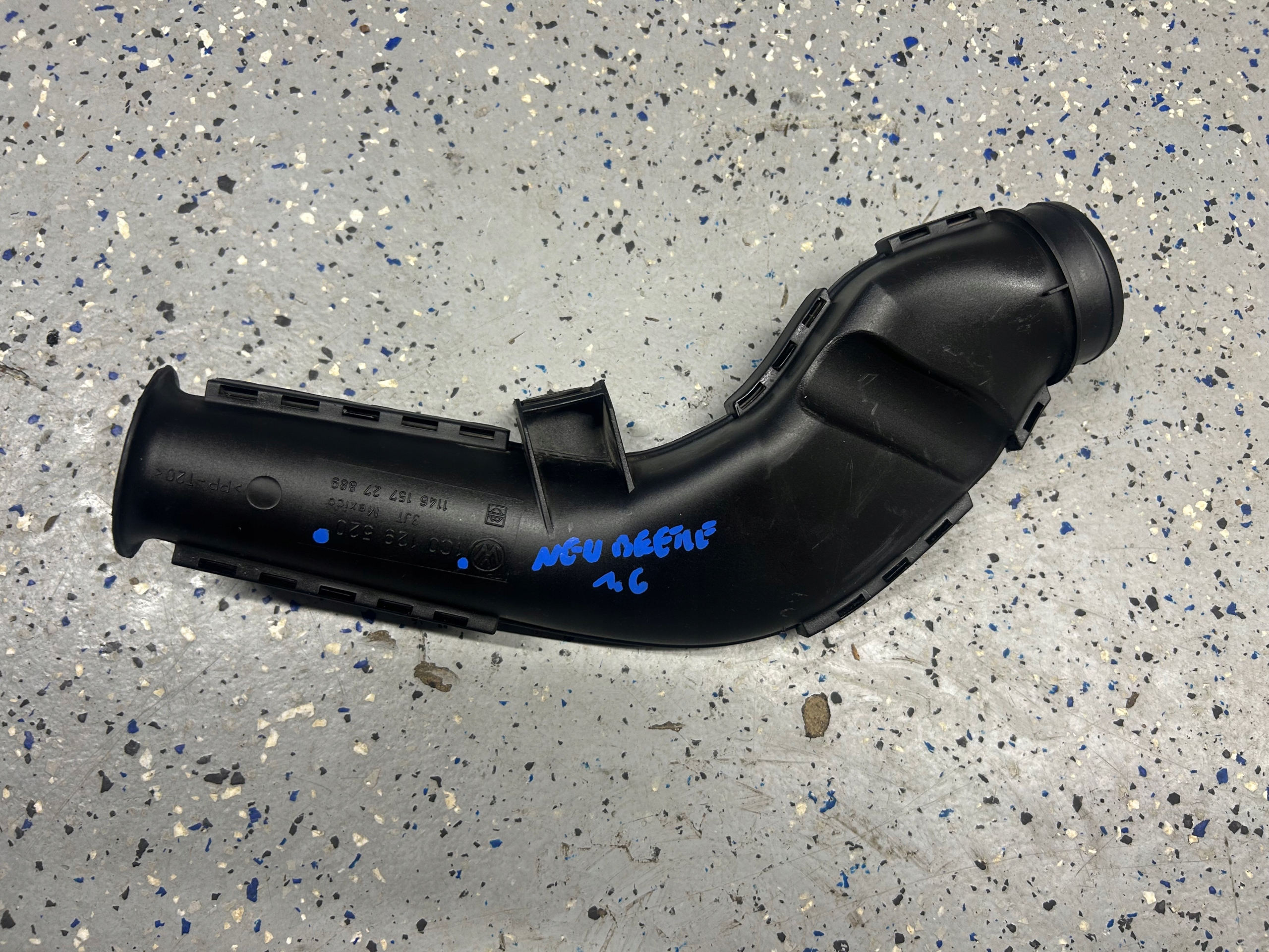 VW NEW BEETLE pipe wiring air 1C0129520
