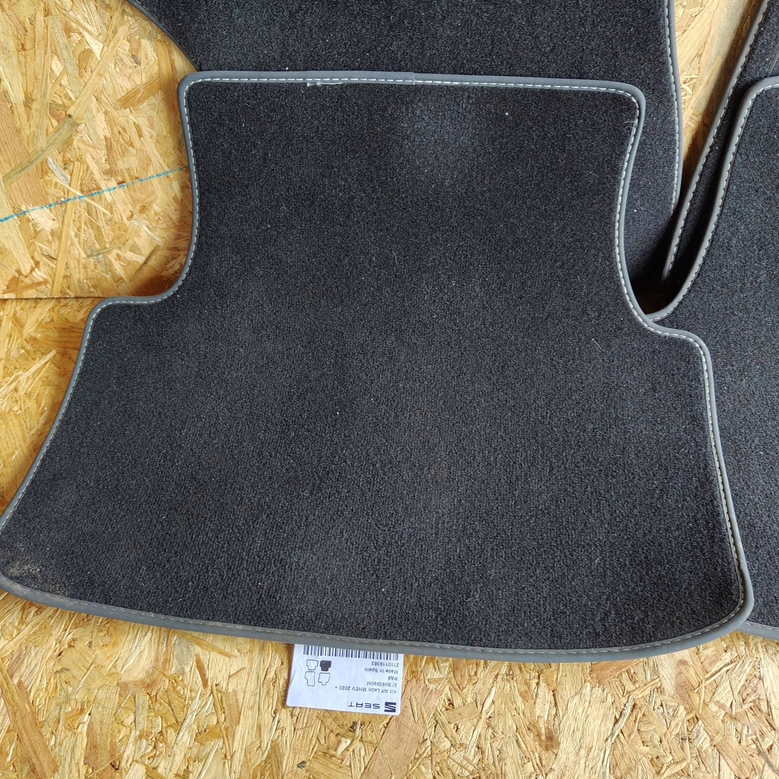 mats floor Seat Leon IV 5EB093990M
