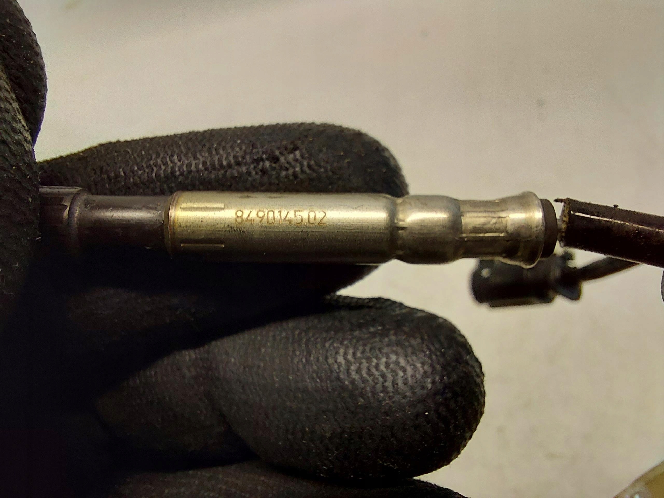BMW G20 LIFT m340xd Sensor TEMPERATURY Gase 8490145