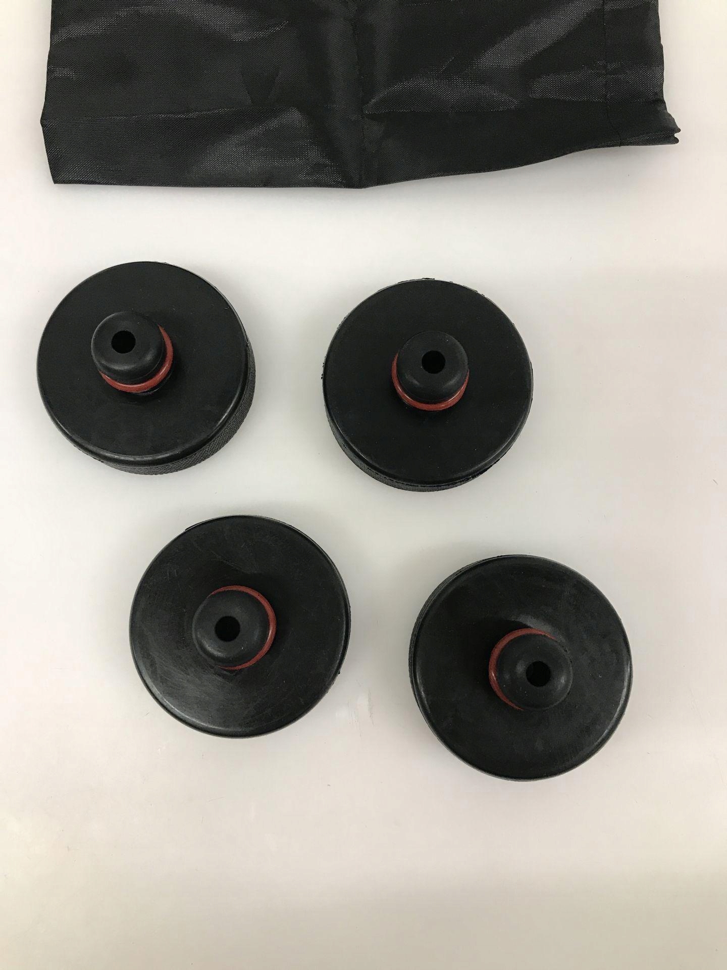 YIXISI GUMOWA PODKŁADKA DO PODNOŚNIKA SAMOCHODOWEGO 4 SZT Kod producenta YE0037XDE11