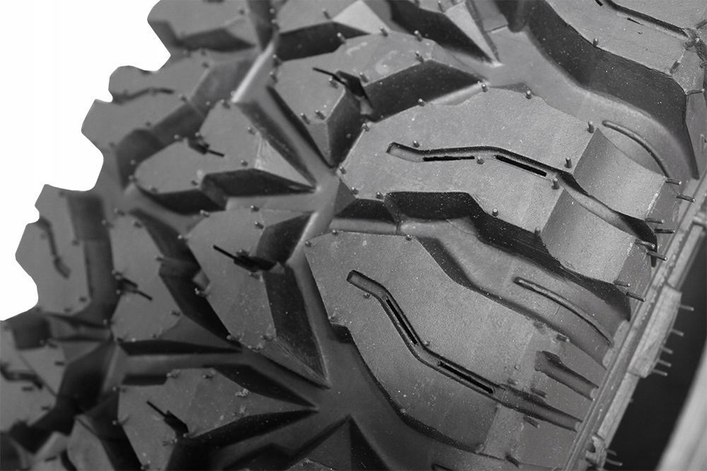 4x 215/65R16 OPONY BIEŻNIKOWANE TERENOWE SUV 4x4 Model M/T