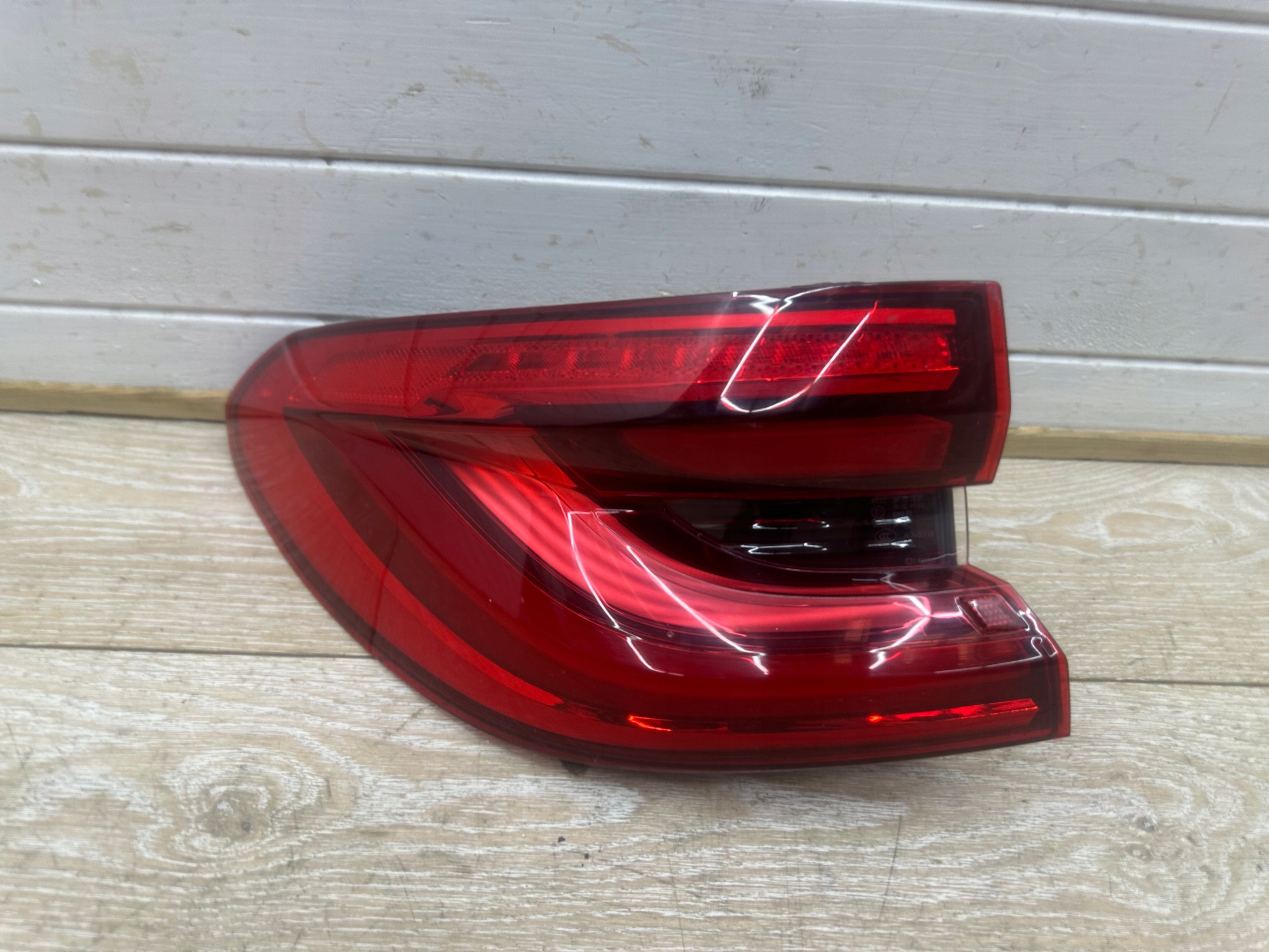 light left rear part rear BMW G32 7376483