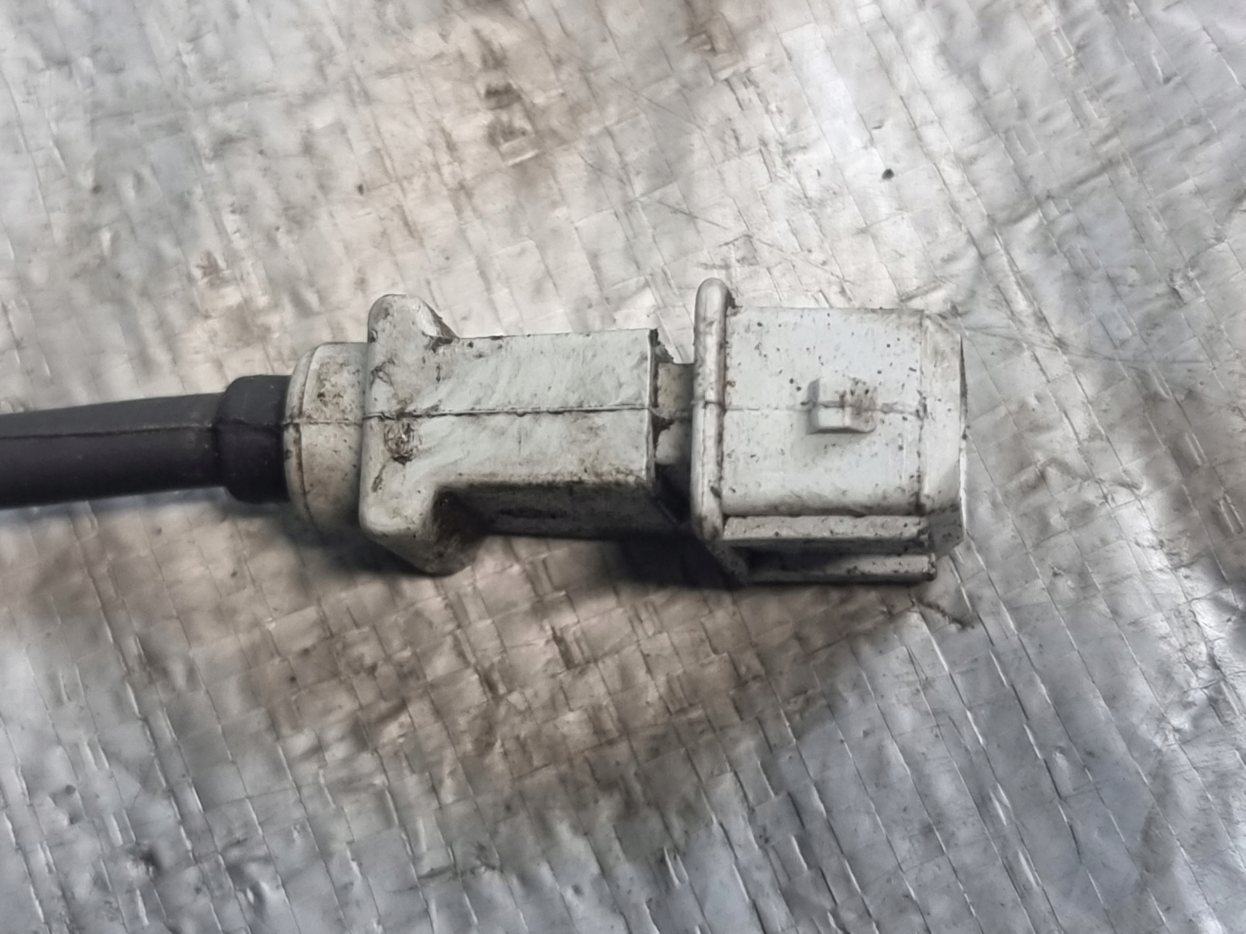 crankshaft position sensor OE 03C906433 AUDI A4 B5 1.8B 92kW 97r