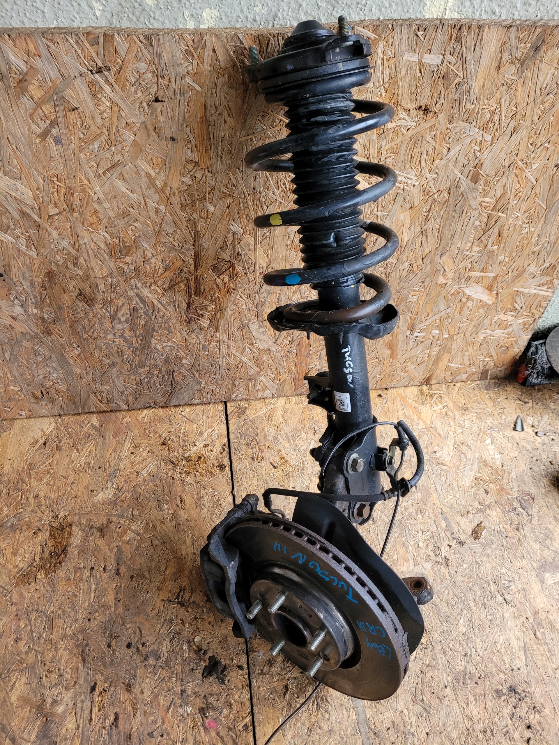 swing left front HYUNDAI TUCSON III 1.7CRDI