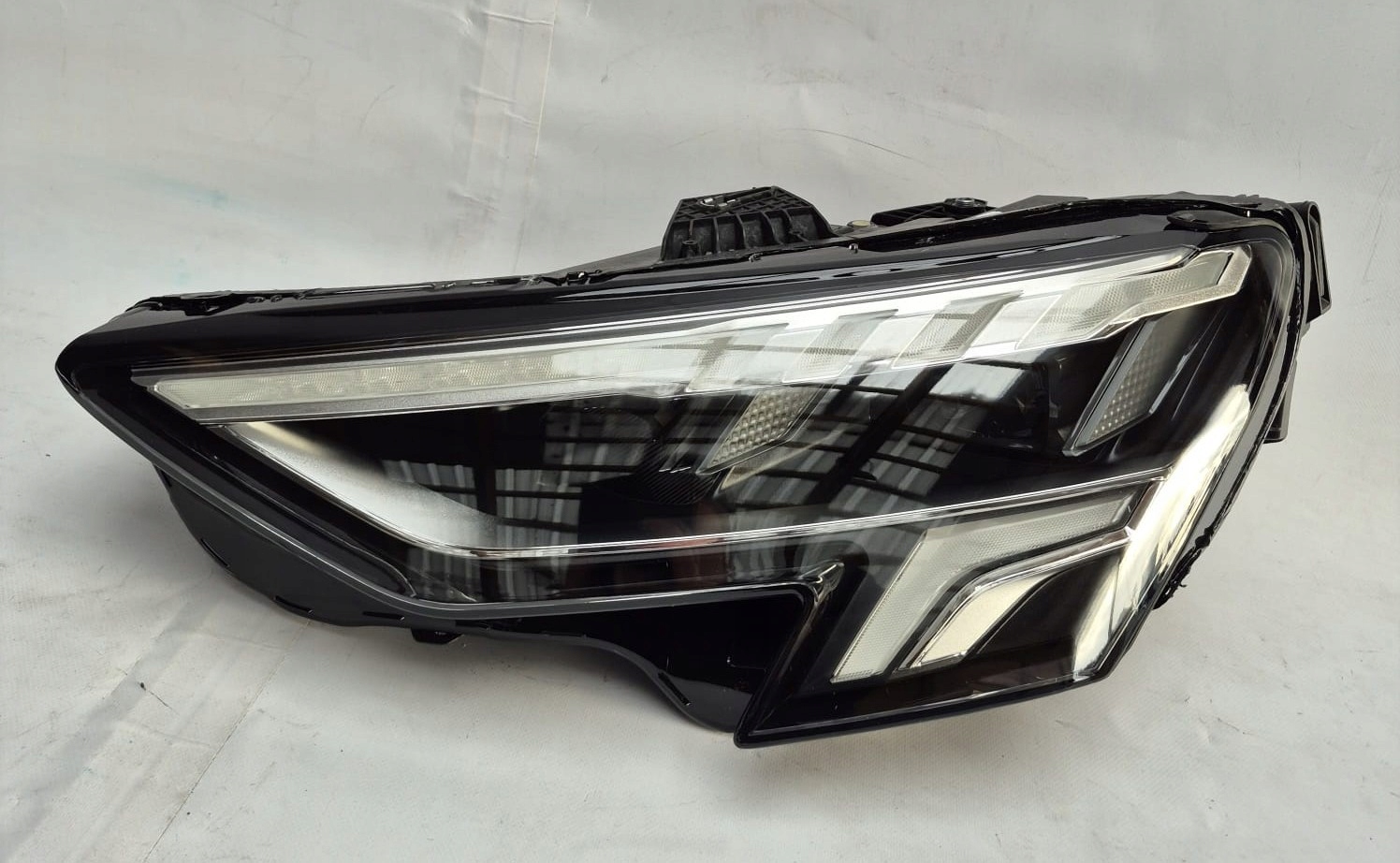 AUDI A3 8Y 8Y0 20- light left front front FULL LED MATRIX 8Y0941033