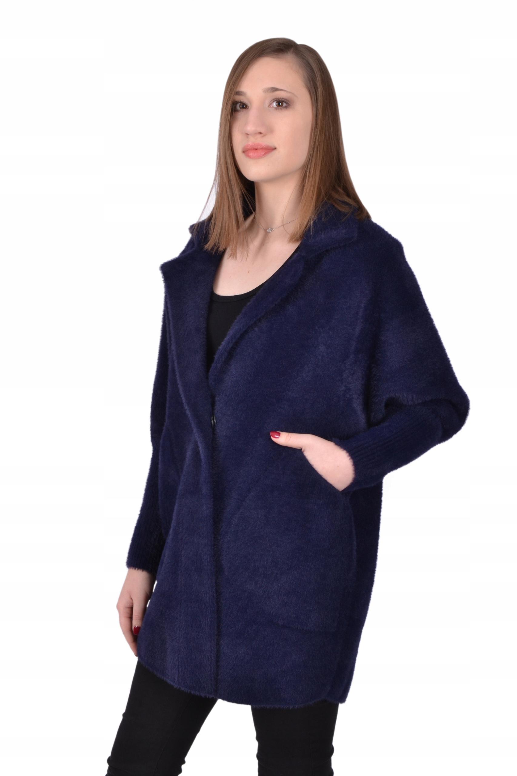 

Płaszczyk damski Alpaka oversize Model Mniejszy