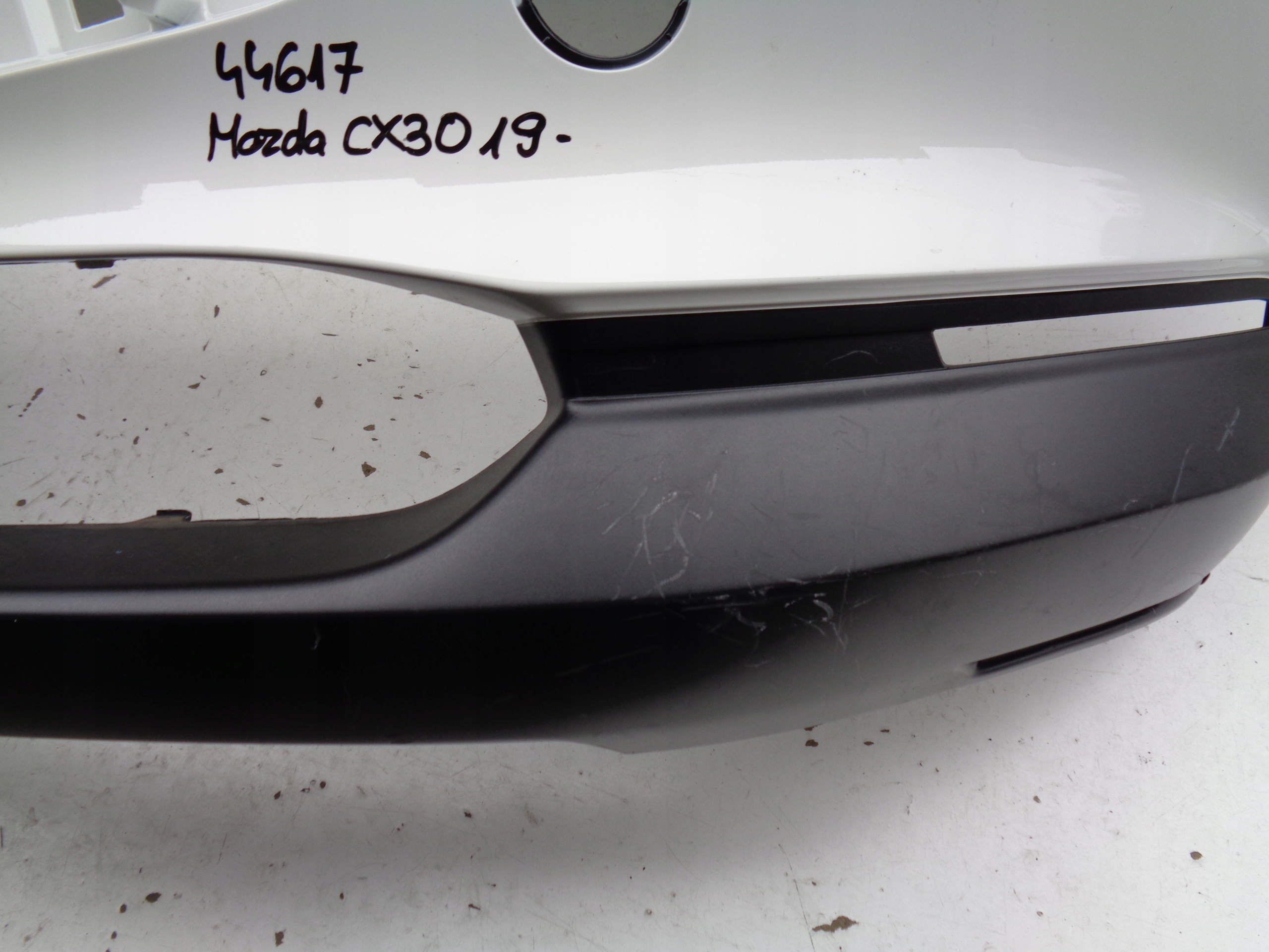 Frontstoßstange MAZDA CX30 19- NR 44617