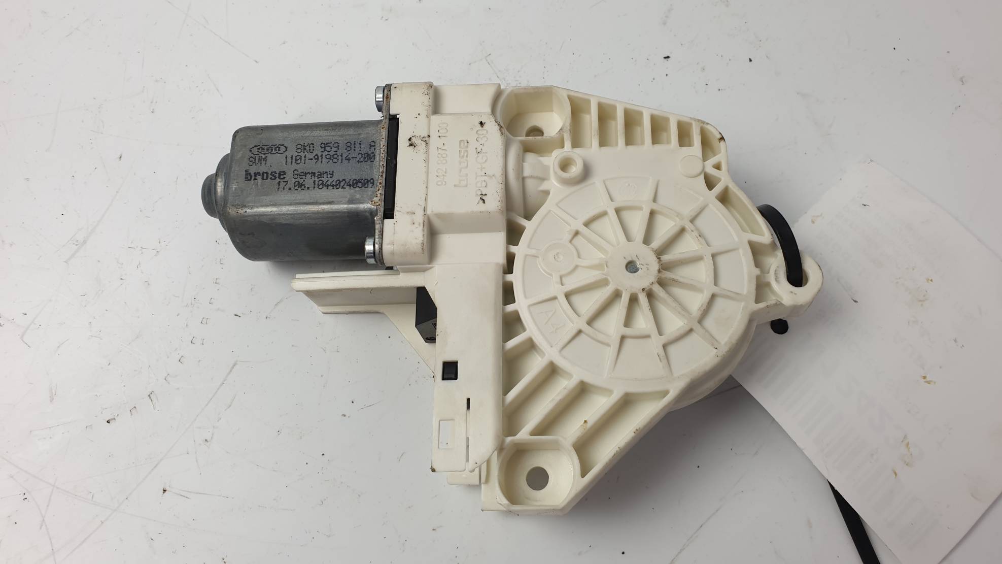 mini motor windows left rear part 8K0959811A AUDI S4 B8