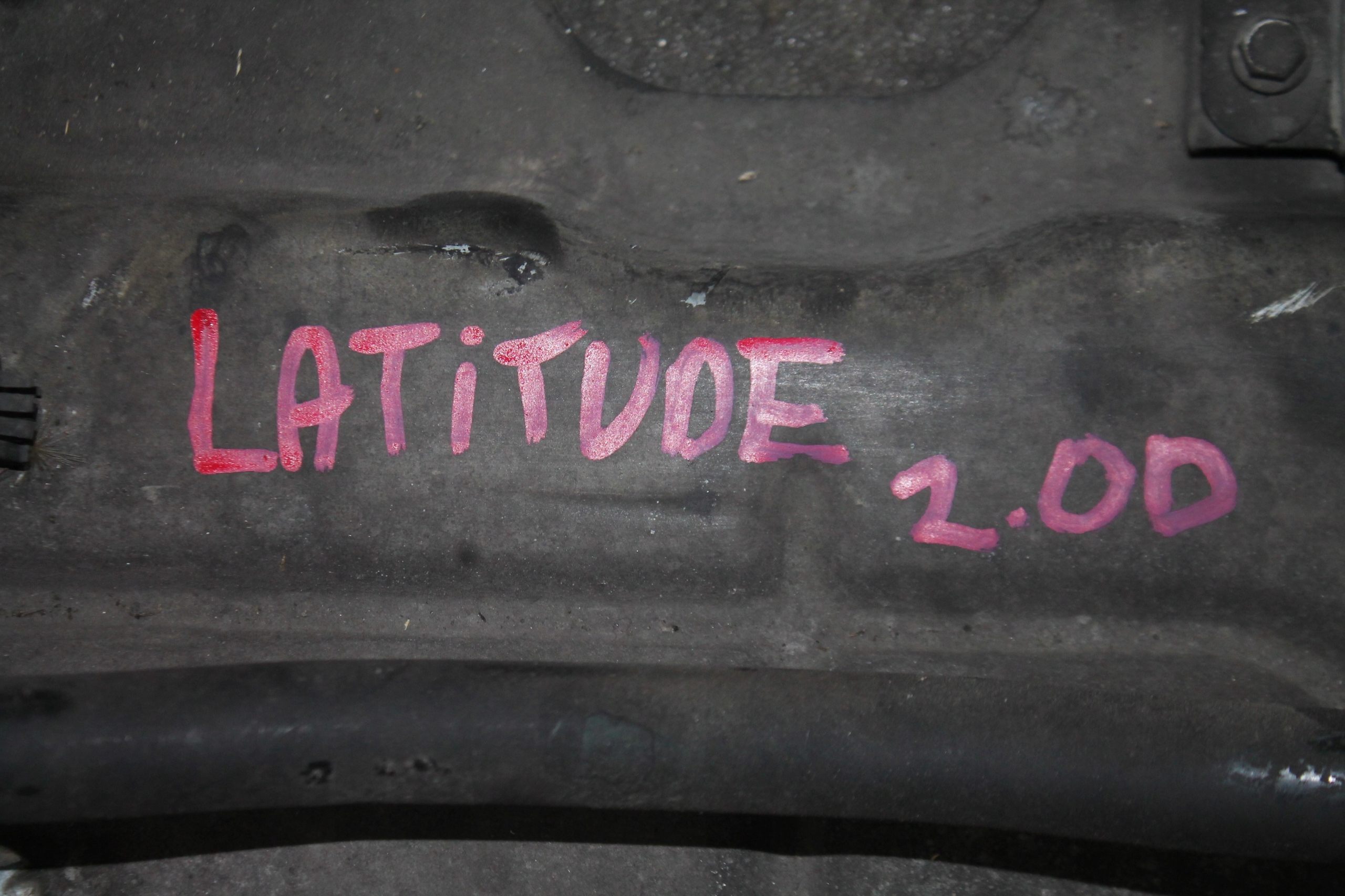 axle beam subframe axle beam front RENAULT LATITUDE 2.0 DCI