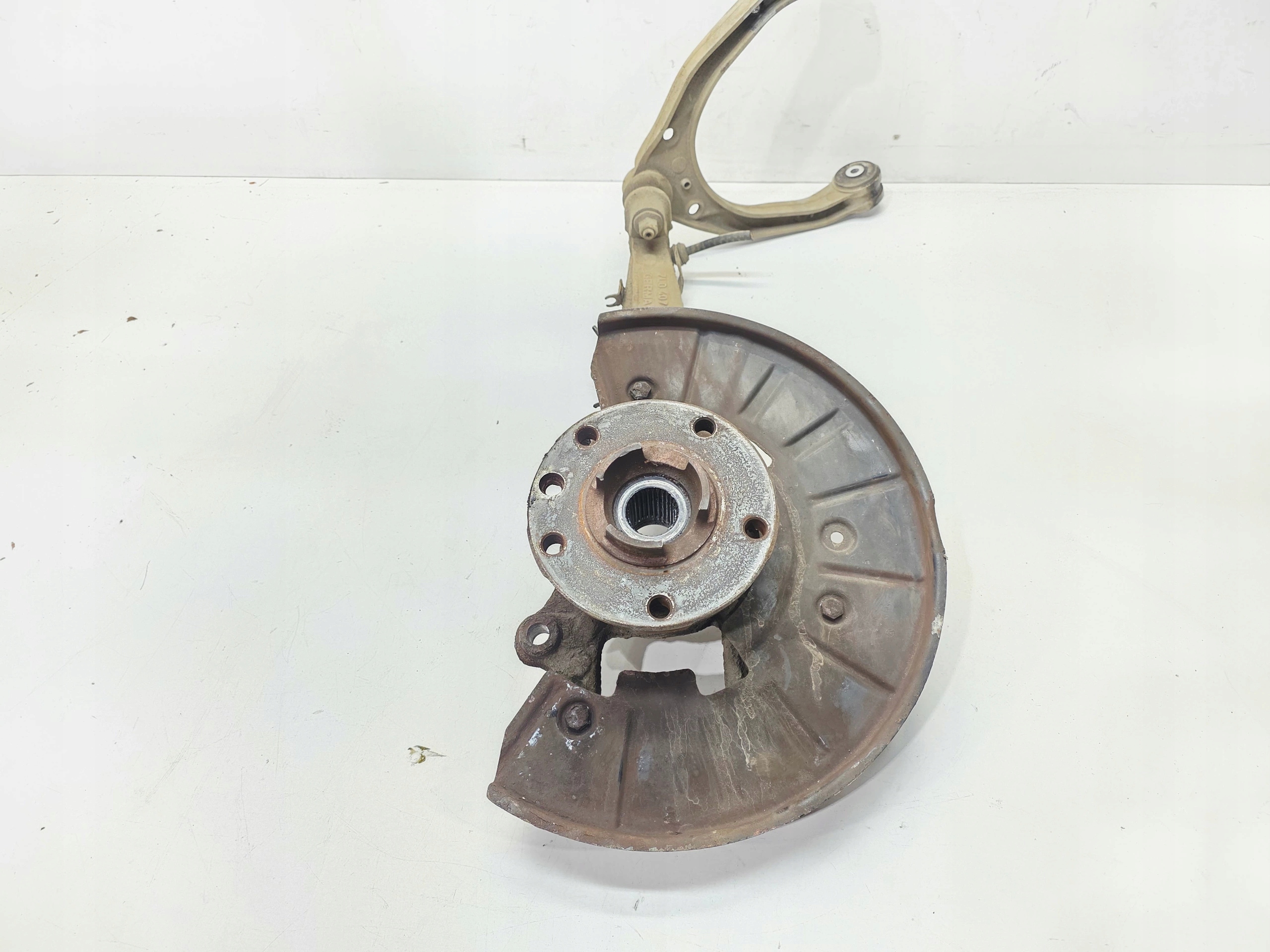 otoč čepu levý předek AUDI Q7 4L 7L0407257A
