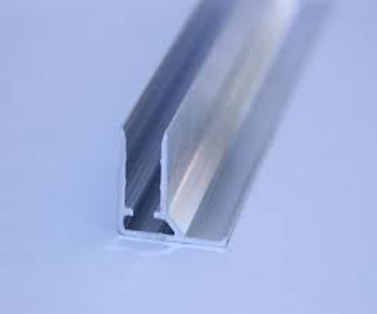 Aluminiowy profil czołowy F 10mm 2,1m Typ profil do LED